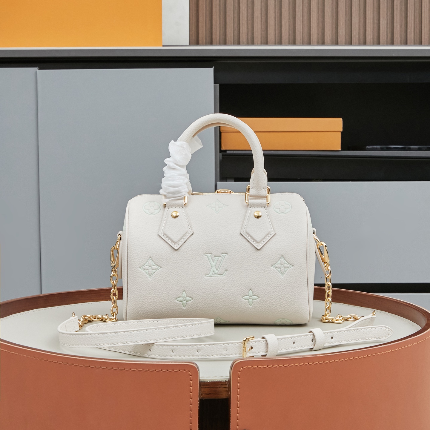 Louis Vuitton Speedy Bandouliere 20 Crossbody Bag - Image 3