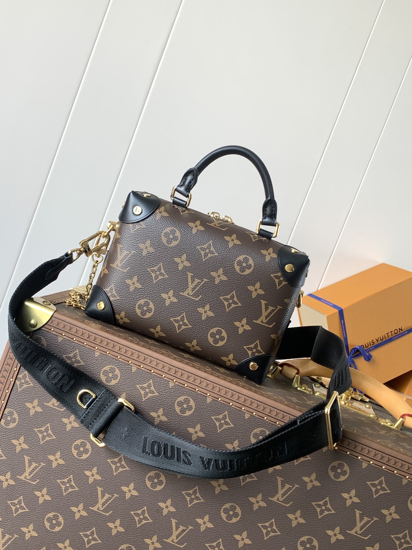Louis Vuitton Petite Malle Souple Handbag - Image 3
