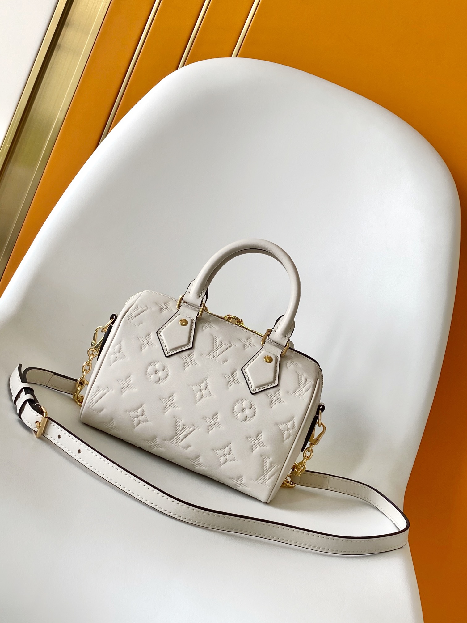 Louis Vuitton Speedy Bandouliere 20 Crossbody Bag in Monogram Empreinte Leather - Image 3