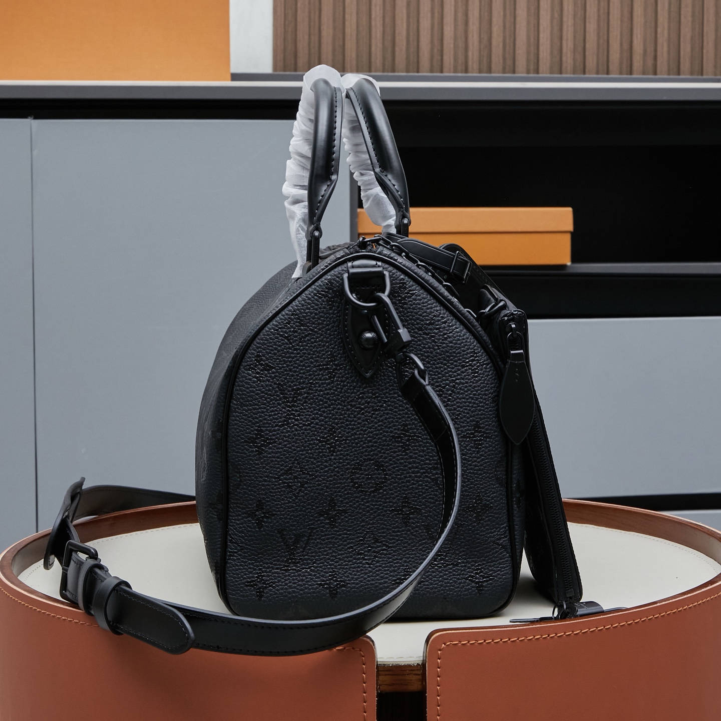Louis Vuitton Speedy P9 Bandoulière 30 Monogram Leather Bag - Image 3