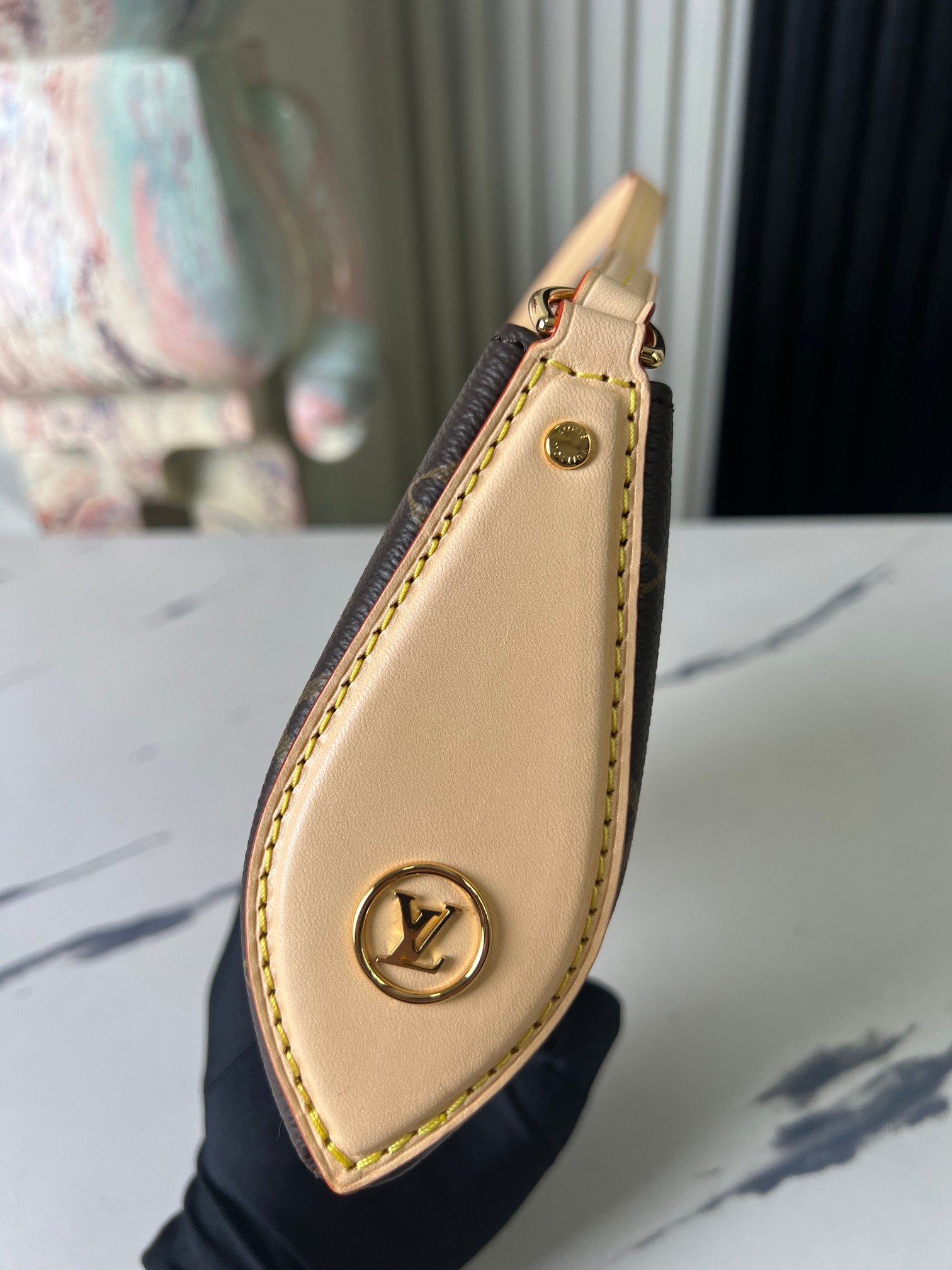 Louis Vuitton Pochette Tirette Monogram Underarm Bag M47123 - Image 3