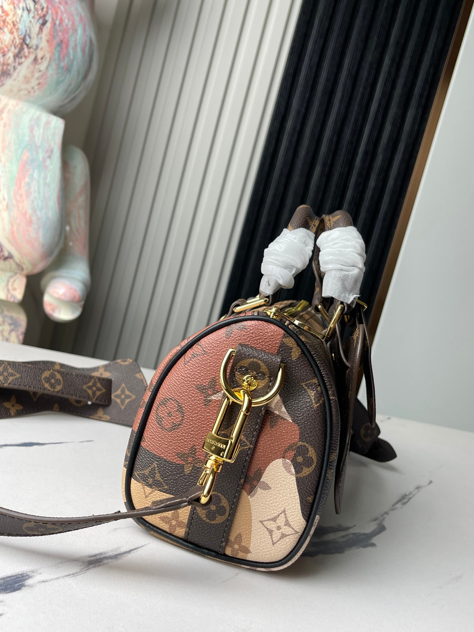 Louis Vuitton Keepall Bandoulière 25 Monogram Shoulder Bag - Image 3
