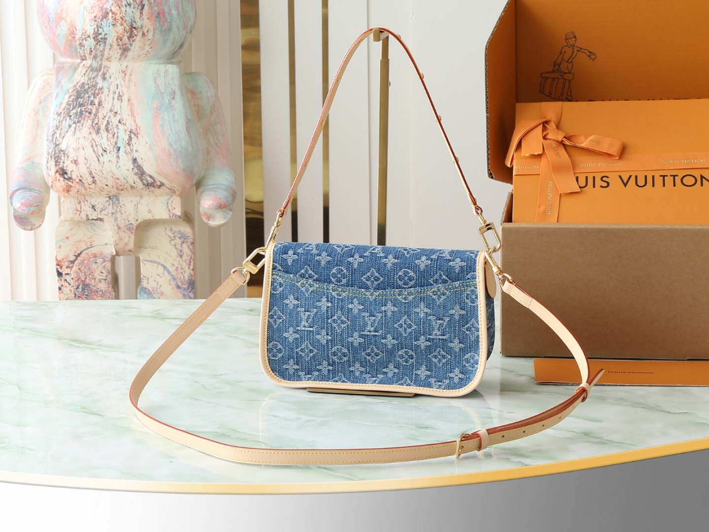 Louis Vuitton Diane Monogram Empreinte Shoulder Bag M13070 - Image 3