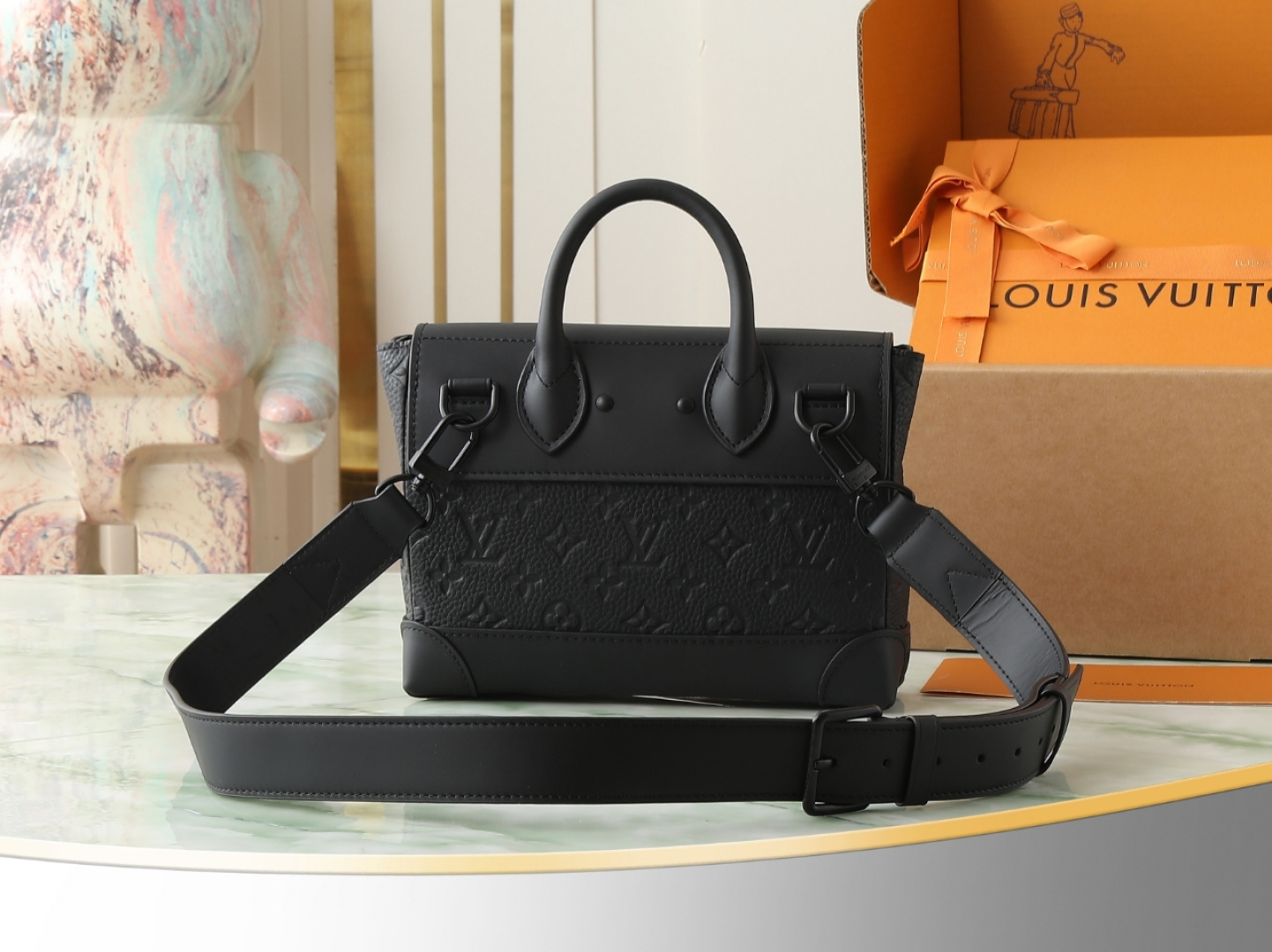 Louis Vuitton Steamer Small Crossbody Bag in Black Taurillon Leather - Image 3