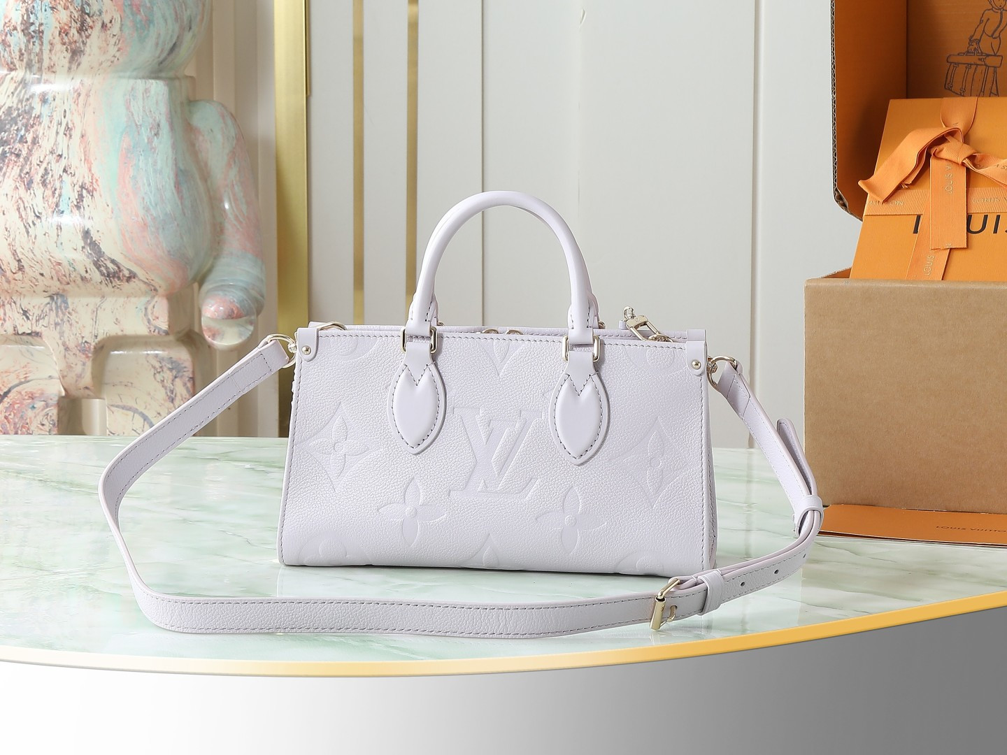 Louis Vuitton OnTheGo Small Handbag M15192 in Purple Monogram Empreinte Leather - Image 3