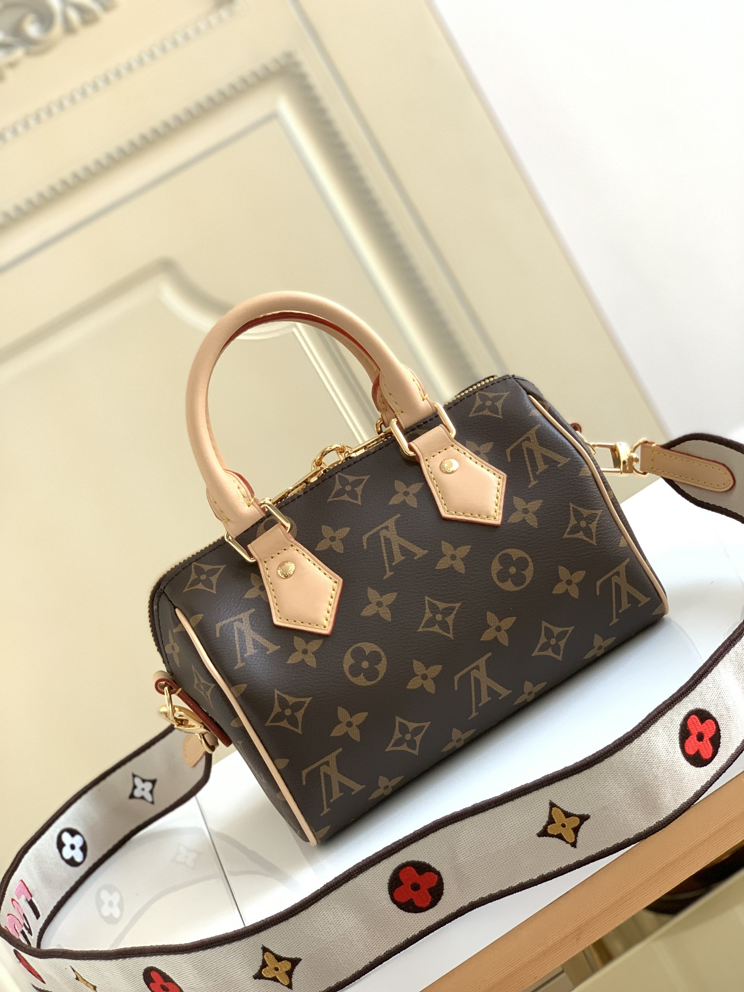 Louis Vuitton Speedy 20 Handbag in Damier Ebene Canvas - Image 3