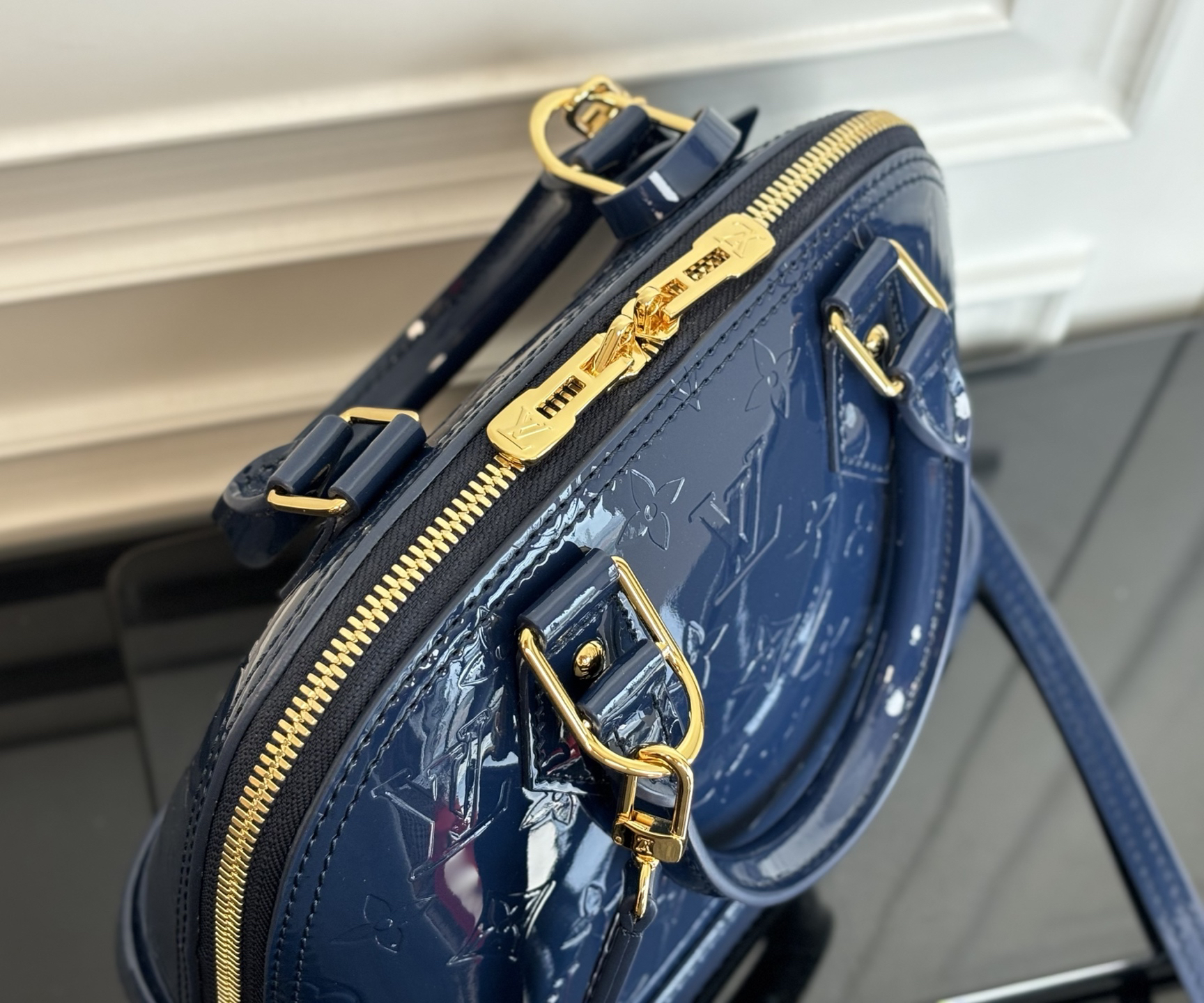 Louis Vuitton Alma BB Epi Leather Crossbody Bag M91606 - Blue with Gold Hardware - Image 3