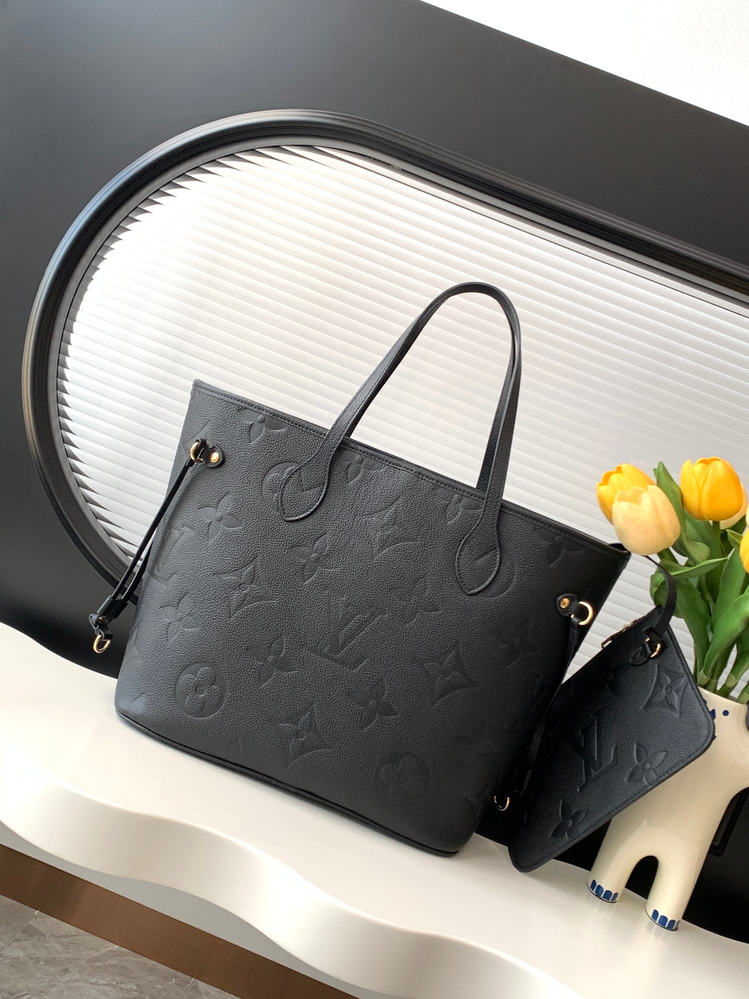 Neverfull Medium Embossed Leather Shopping Tote M45685 - Image 3
