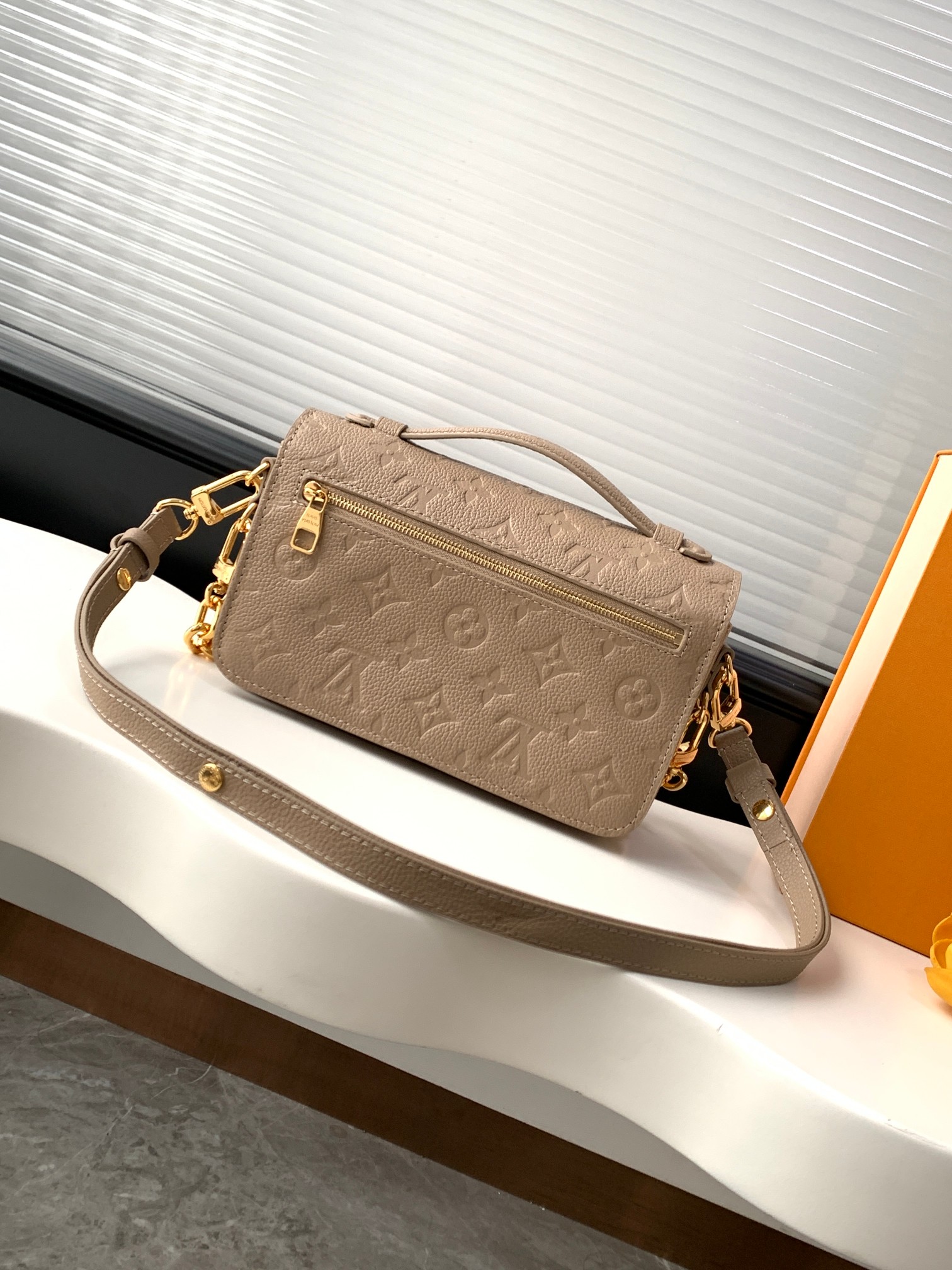 Pochette Metis East West Shoulder Bag in Monogram Empreinte Leather - Image 3
