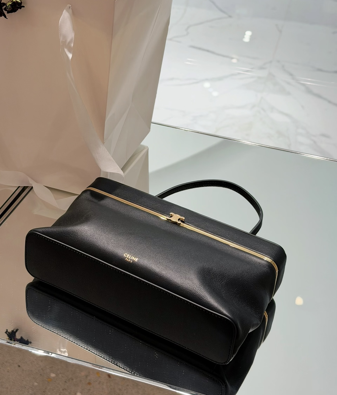 Celine East-West Triome Frame Handbag - Image 3
