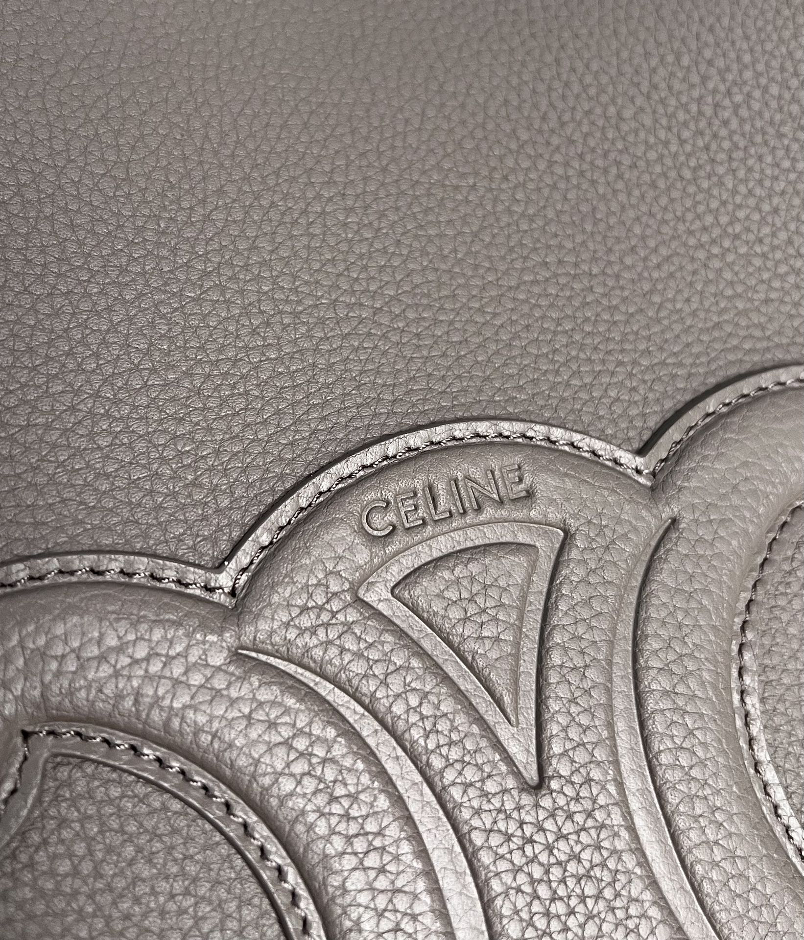 Celine CUIR Series CABAS ANAÏS Grainy Calfskin Tote Bag - Image 3