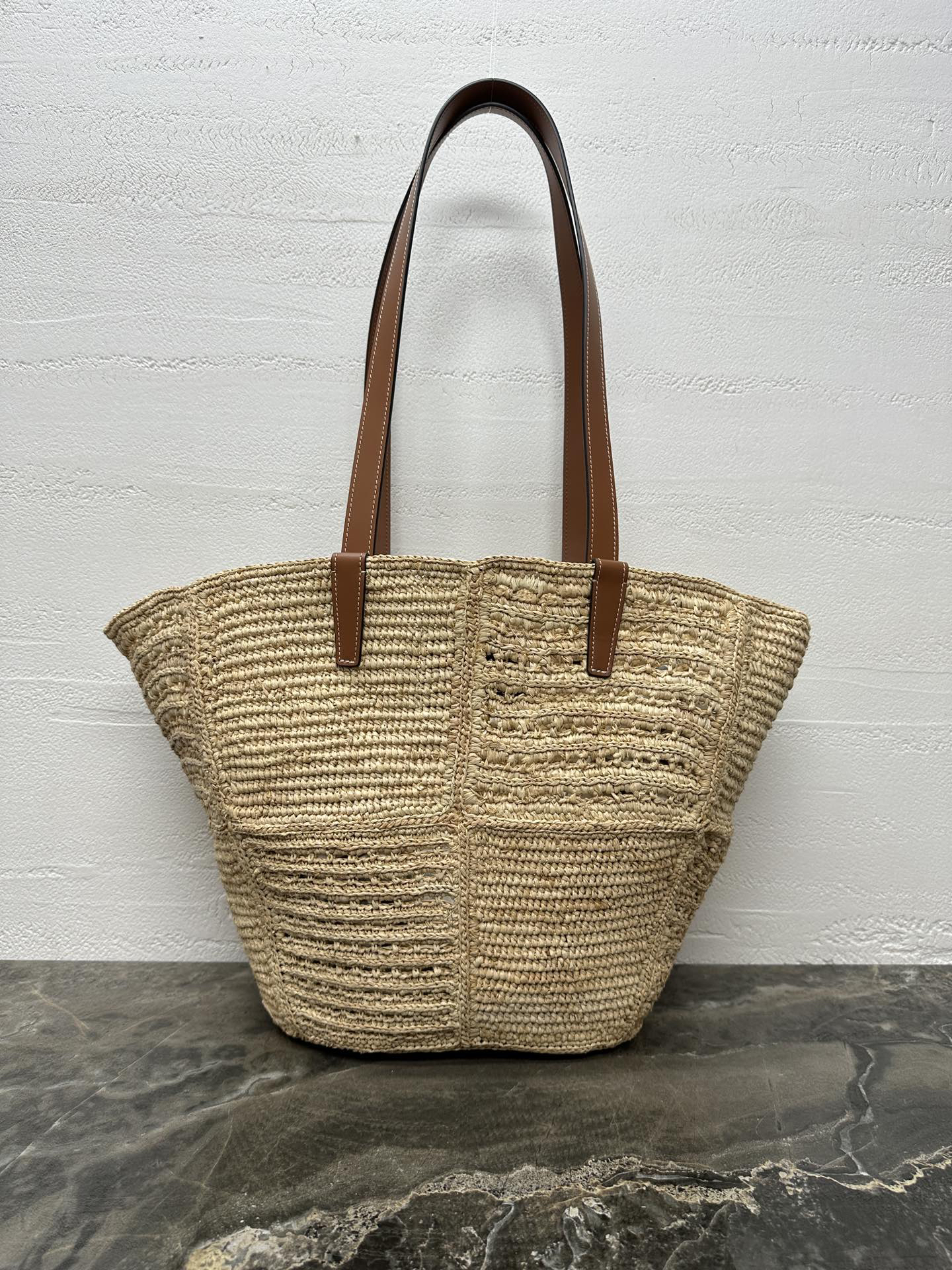 Celine Medium Couffin Classic Tote Bag - Image 3