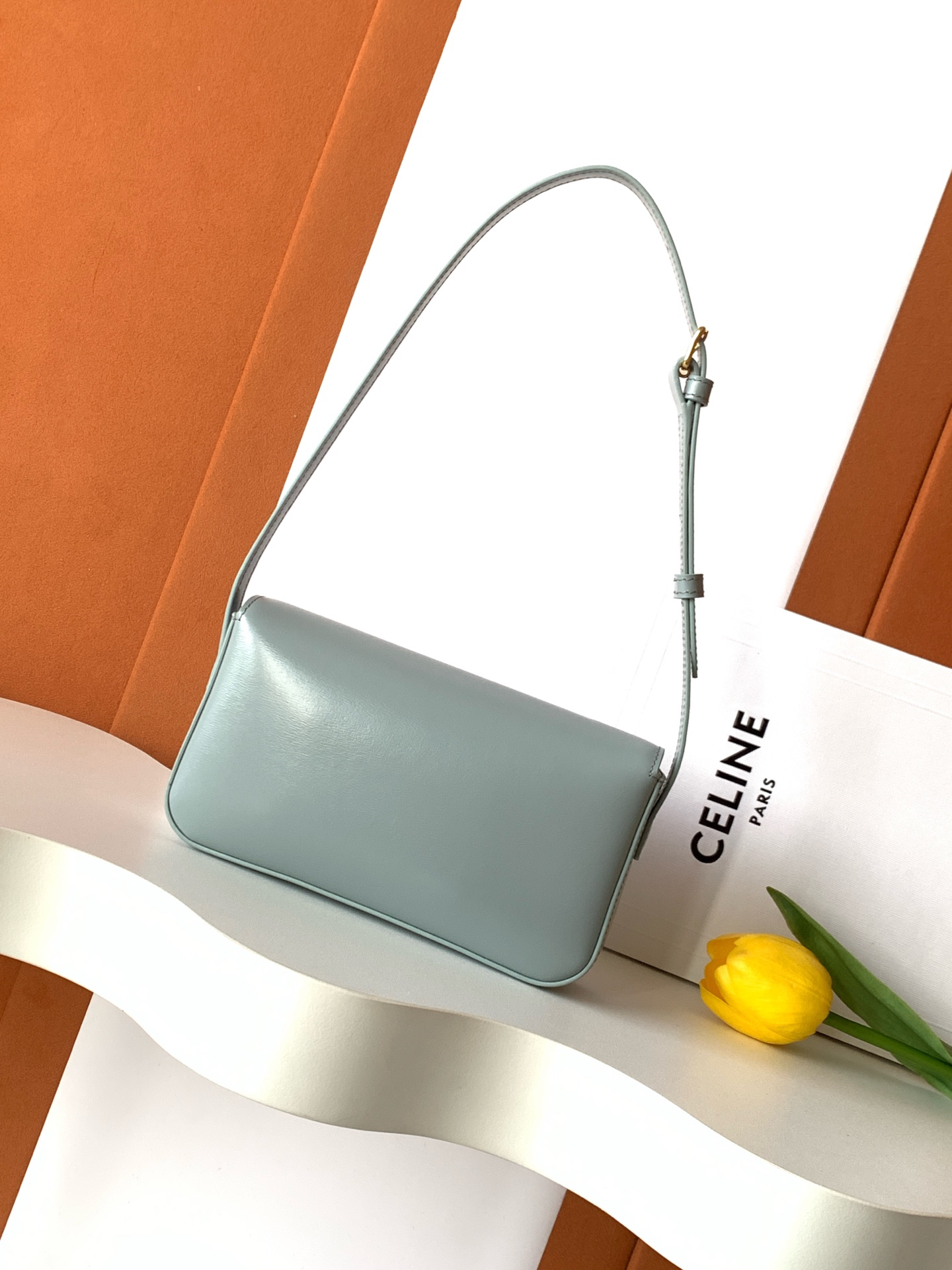 Arc de Triomphe Series Leather Shoulder Bag - Image 3