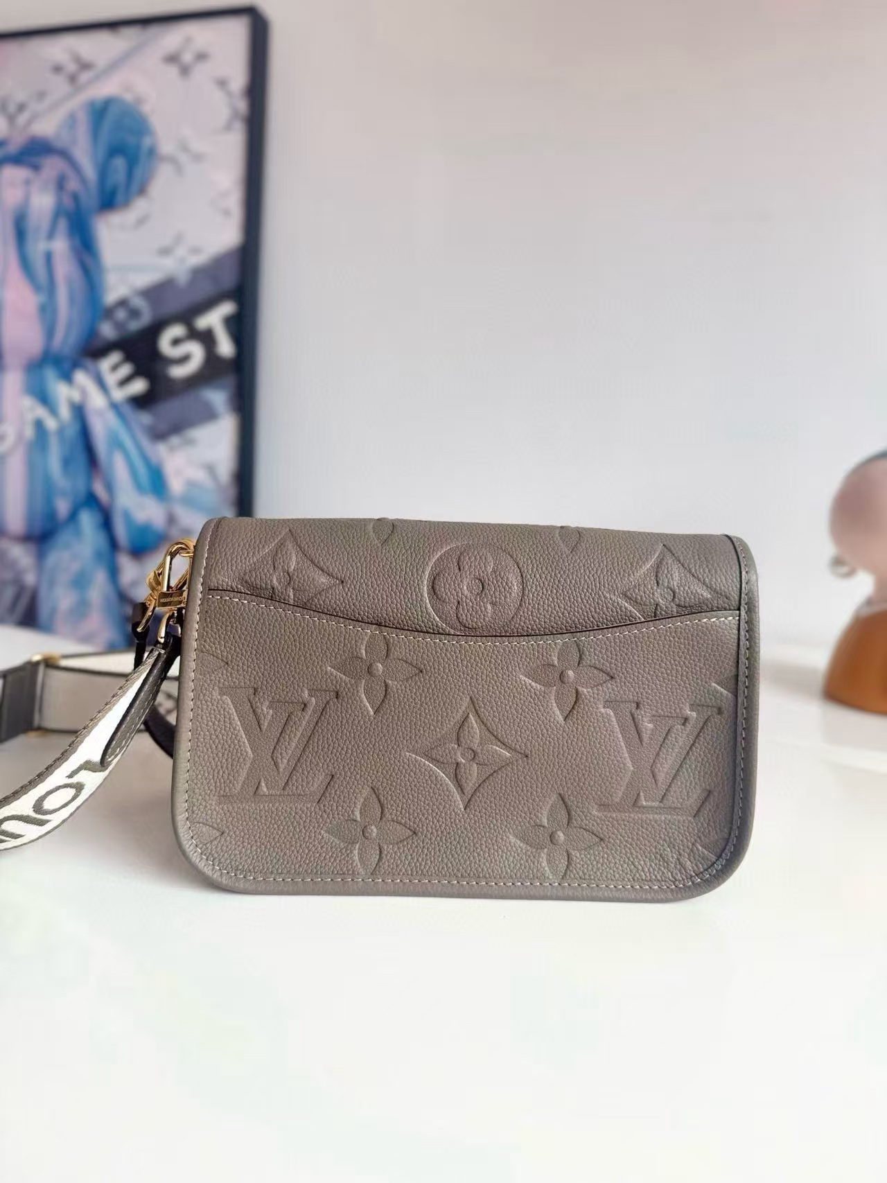 Louis Vuitton Diane Monogram Empreinte Crossbody Bag - Image 3