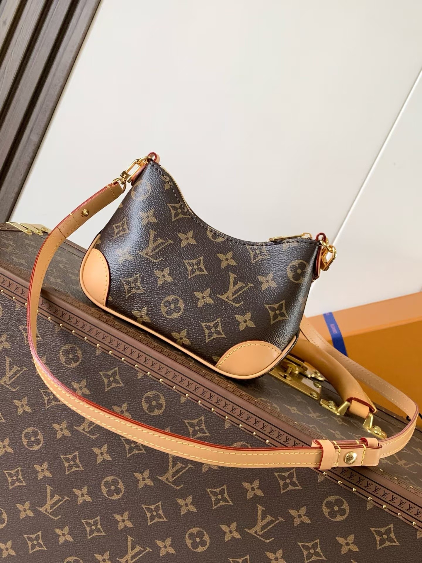 Louis Vuitton Nano Boulogne Handbag M25519 - Image 3