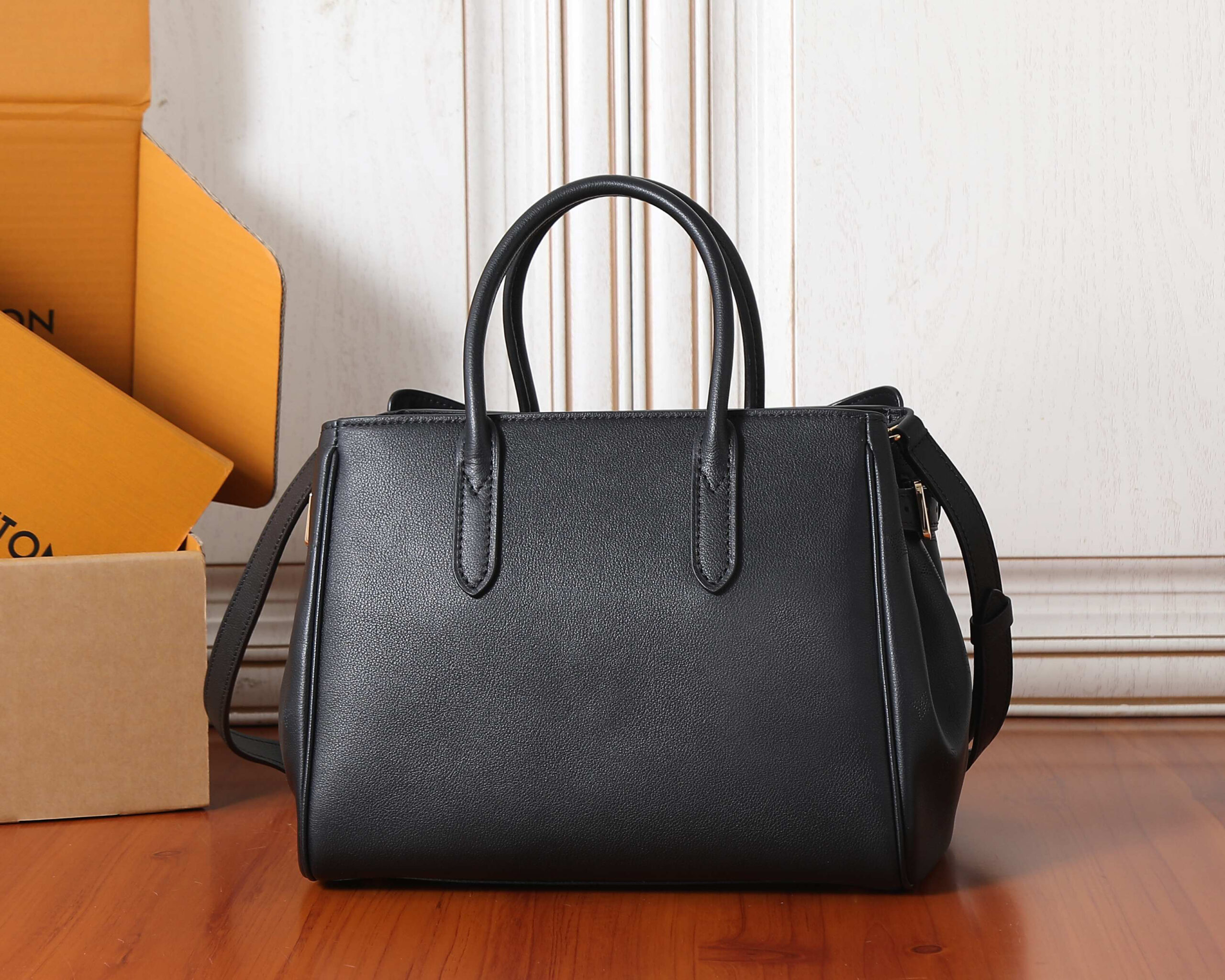 Louis Vuitton Vendôme PM Handbag M26502 - Image 3