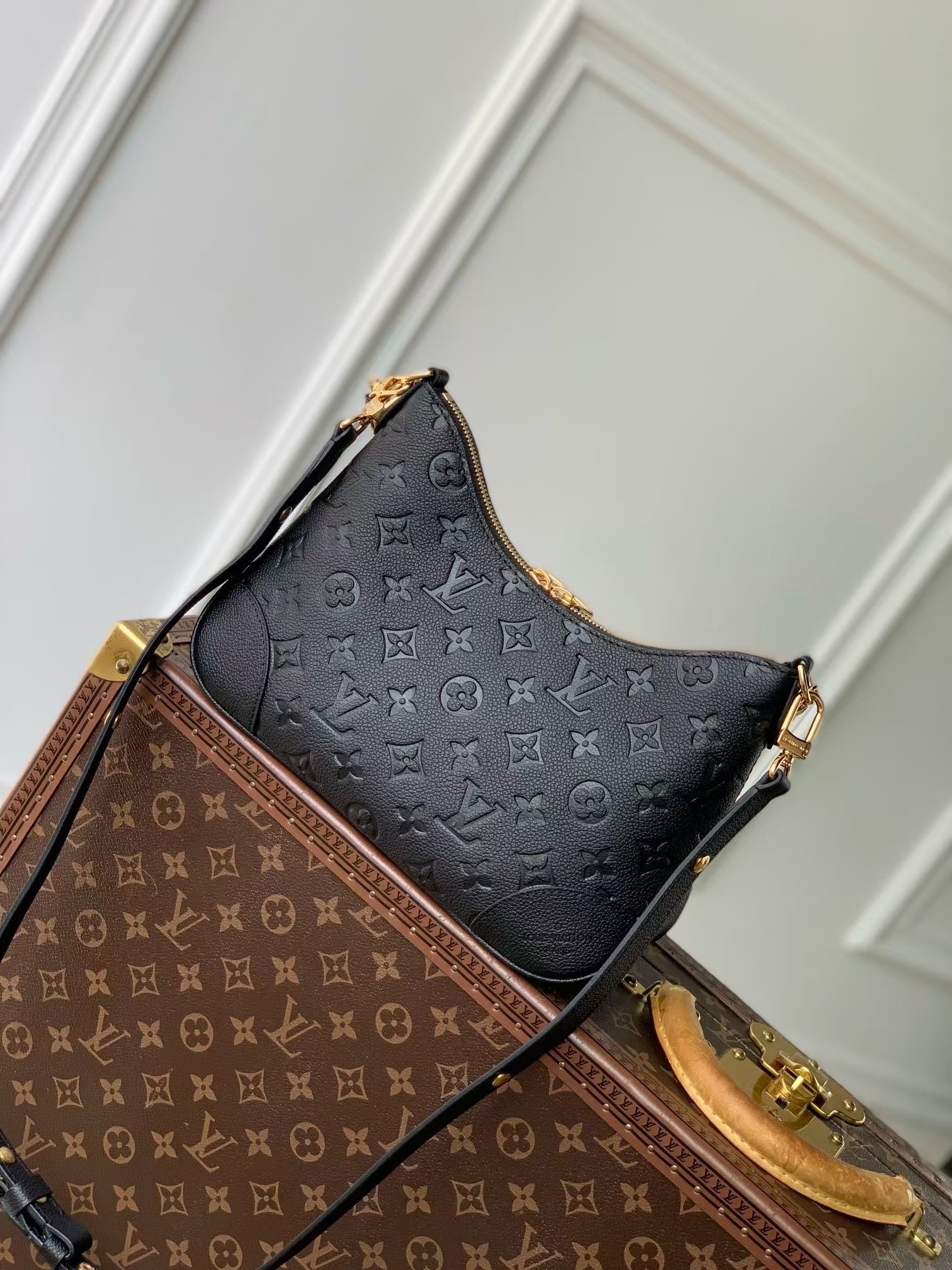 Boulogne Monogram Empreinte Leather Shoulder Bag - Image 3