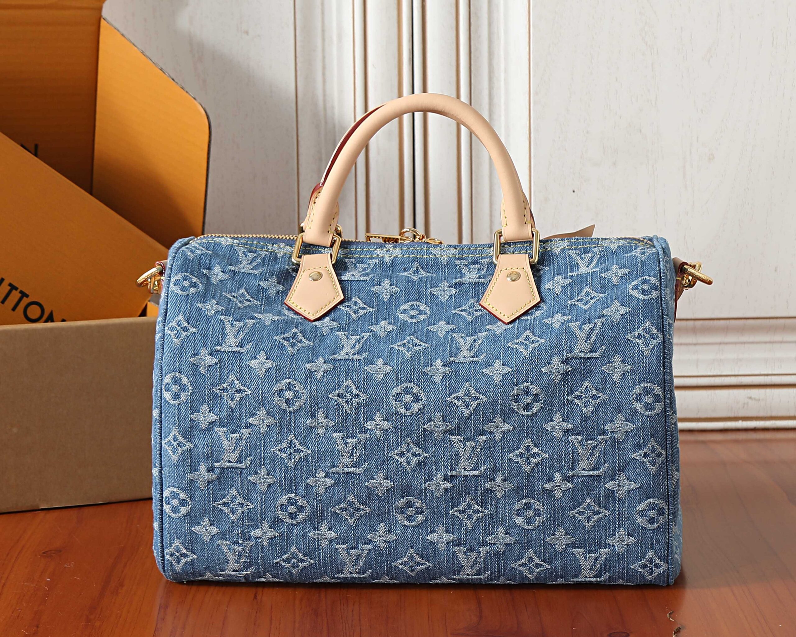 Louis Vuitton Speedy Soft 30 Monogram Handbag - Image 3