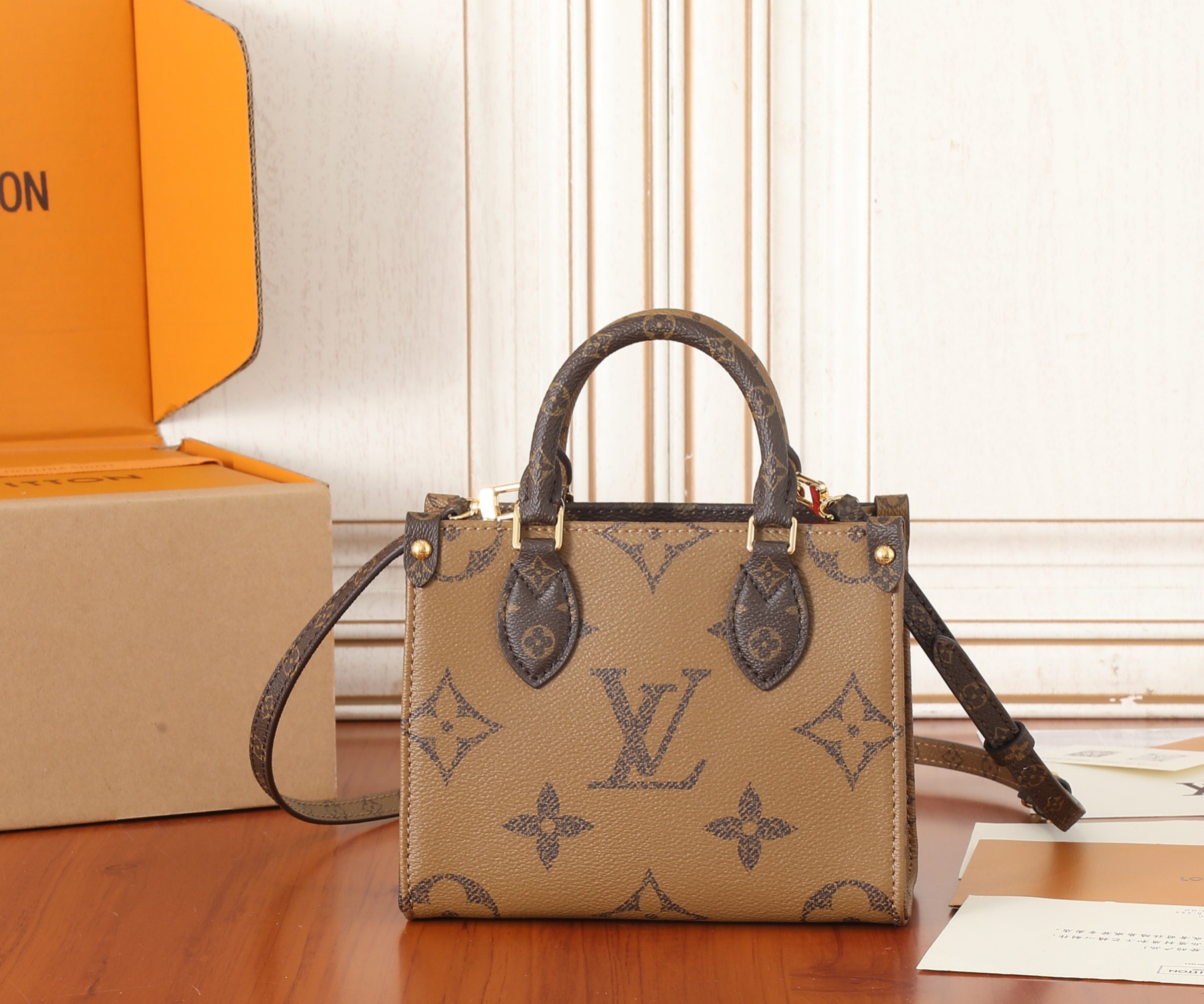 Louis Vuitton OnTheGo Tote Bag M46839 - Image 3