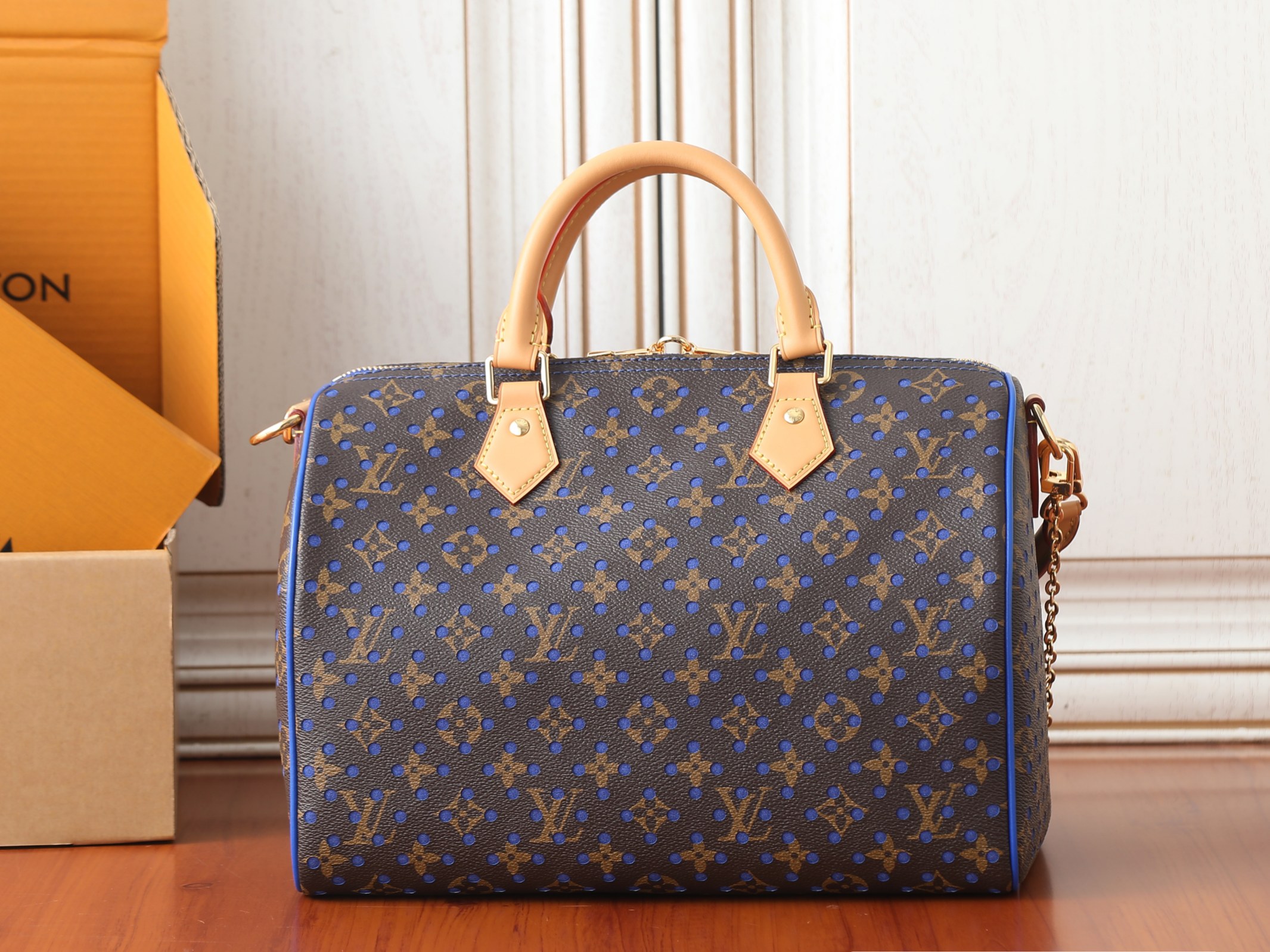 Louis Vuitton Speedy Soft 30 Monogram Perfo Handbag - Image 3