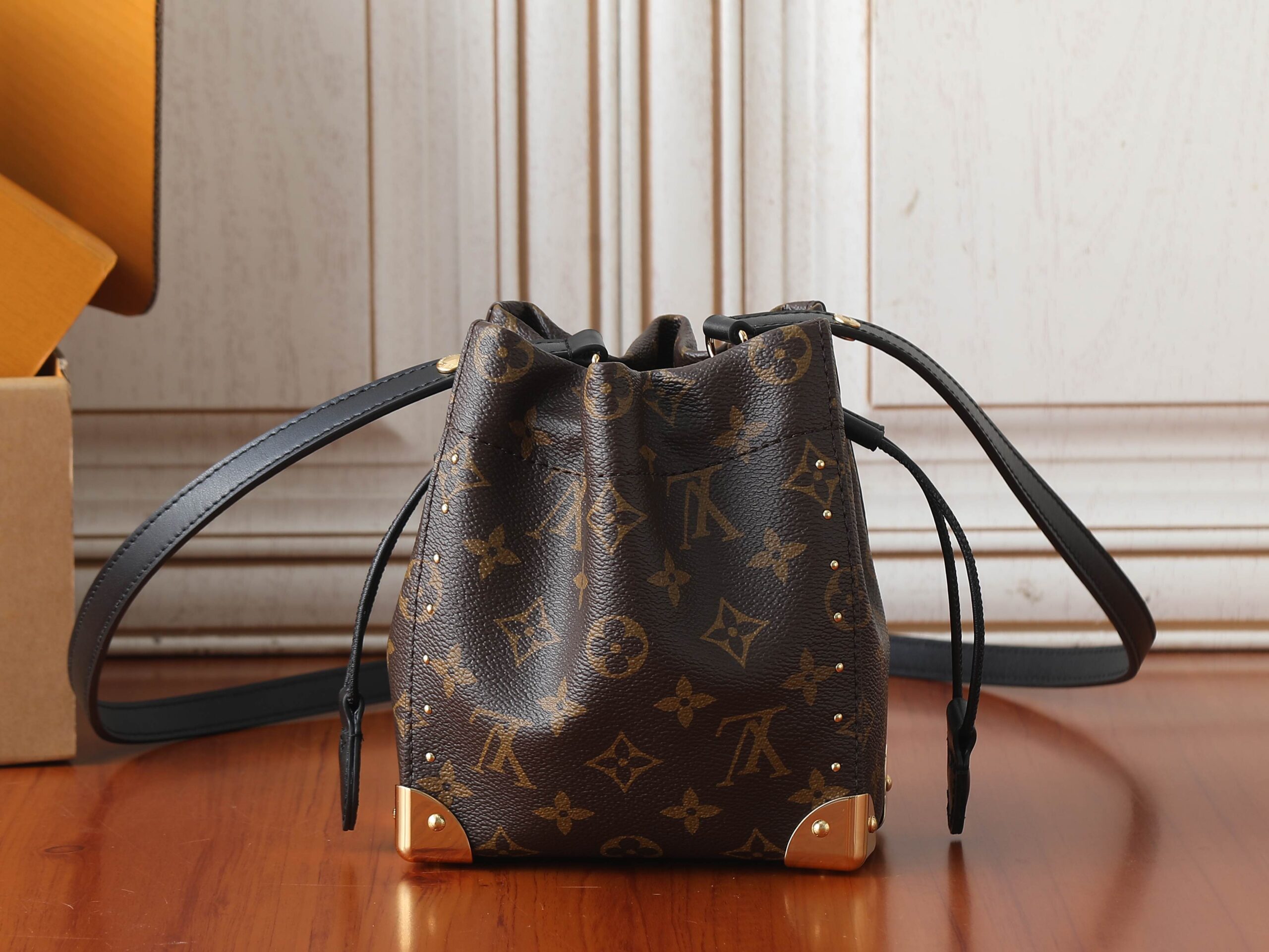Louis Vuitton Nano Noe Trunk Bag - Image 3