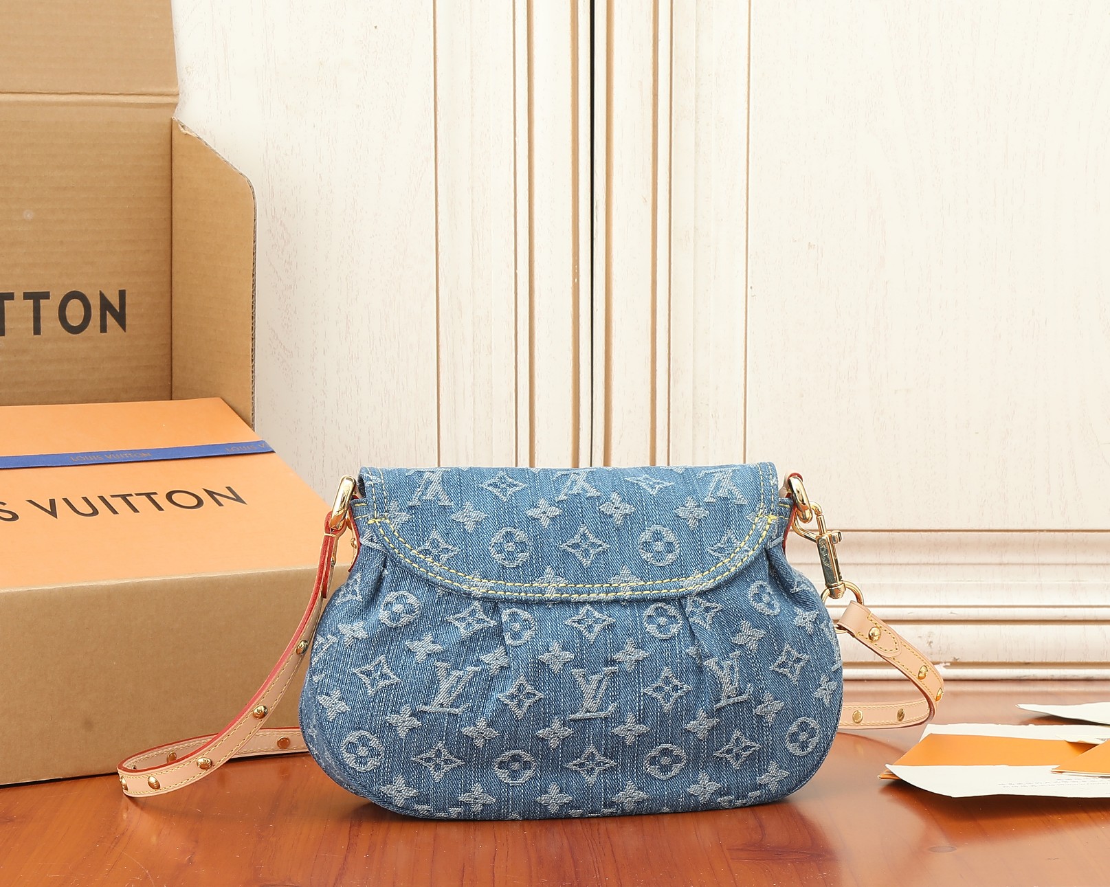 Louis Vuitton Sunset Bag in Monogram Denim - Image 3