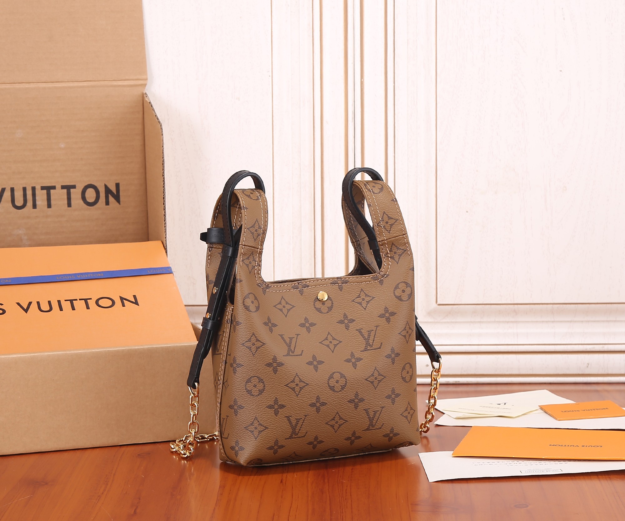 Louis Vuitton Atlantis BB Monogram Reverse Handbag - Image 3
