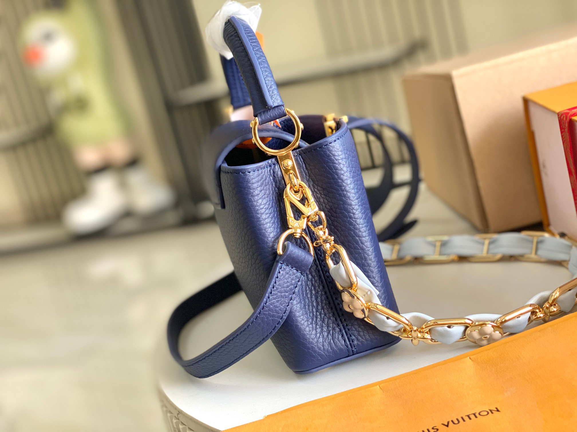 Louis Vuitton Capucines Handbag in Deep Blue Calfskin - Image 3