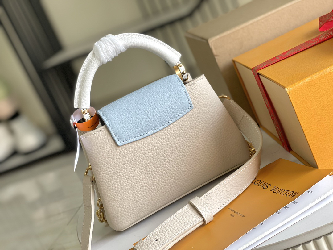 Louis Vuitton Capucines Mini Handbag in Taurillon Leather - Image 3