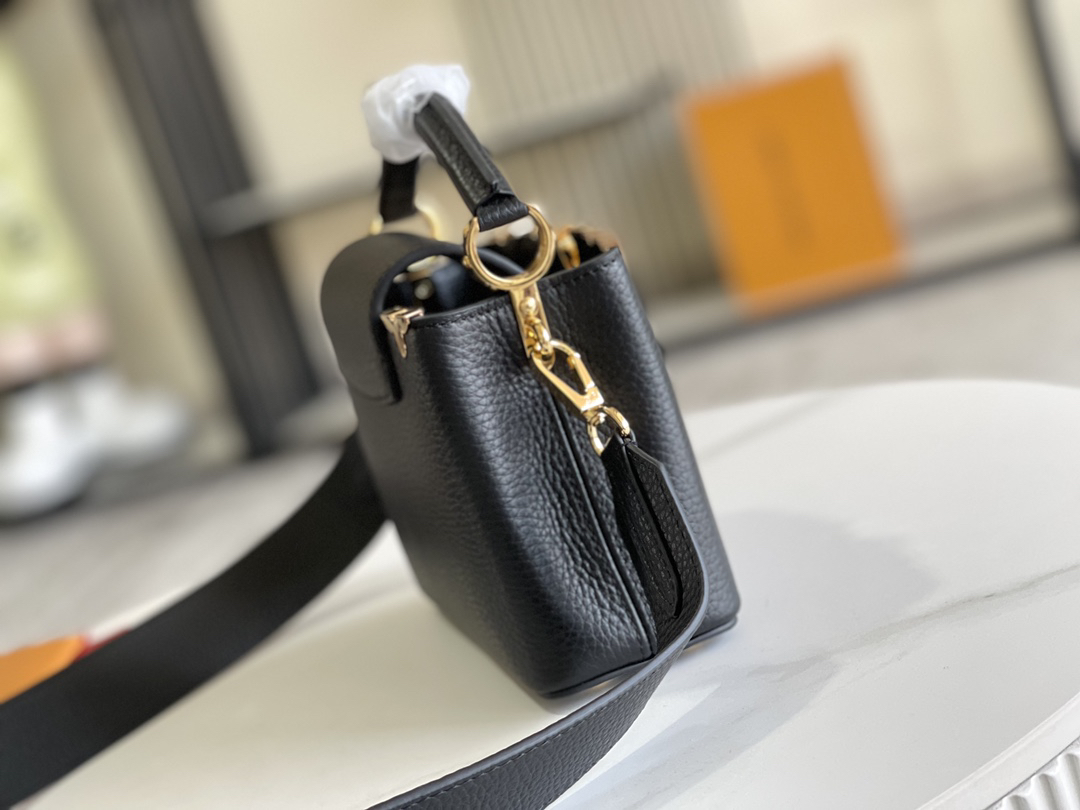 Louis Vuitton Capucines Mini Handbag in Black Leather with Gold-Tone Hardware - Image 3
