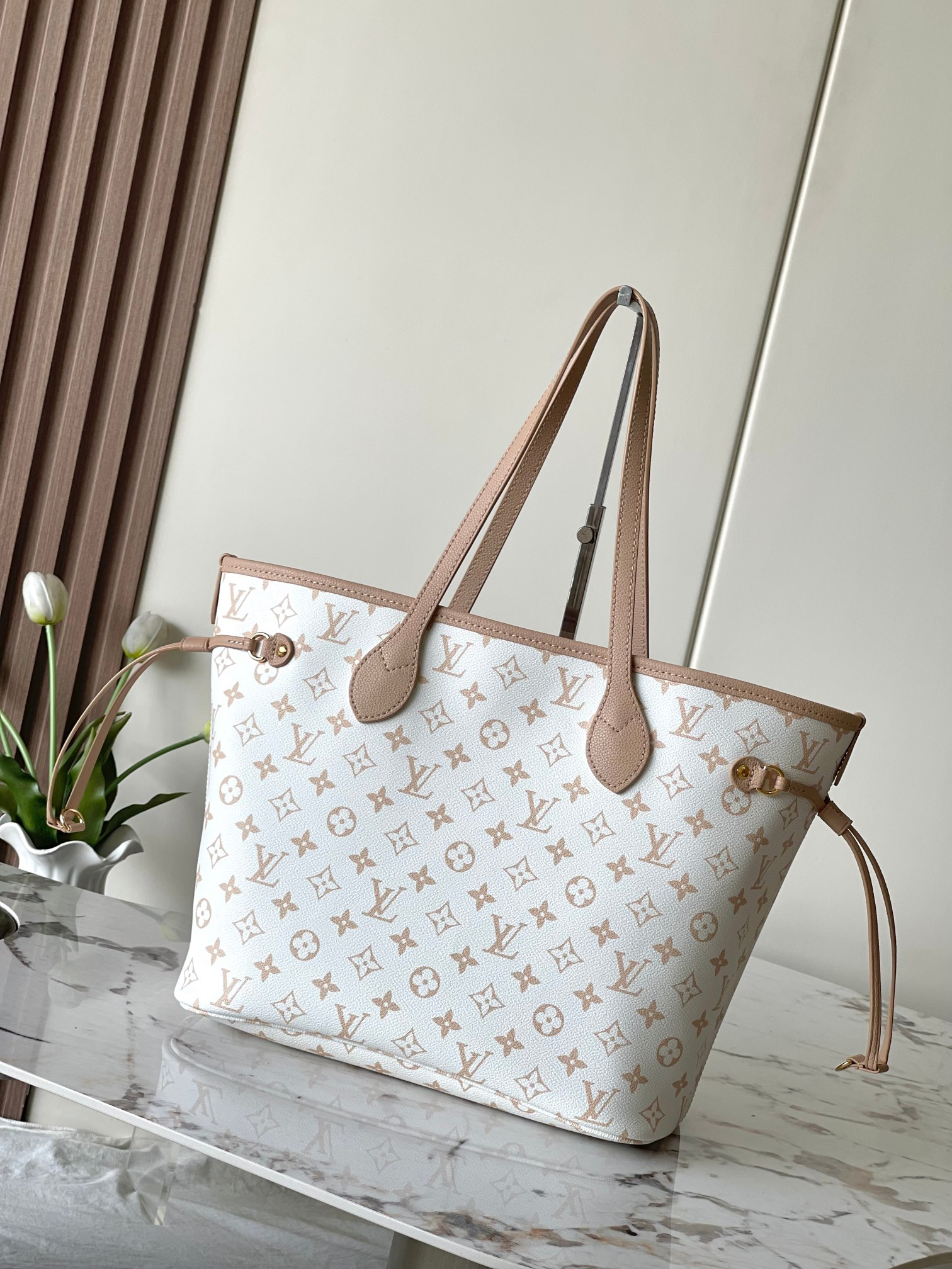 Louis Vuitton Neverfull Bandoulière Inside Out BB Handbag - Image 3