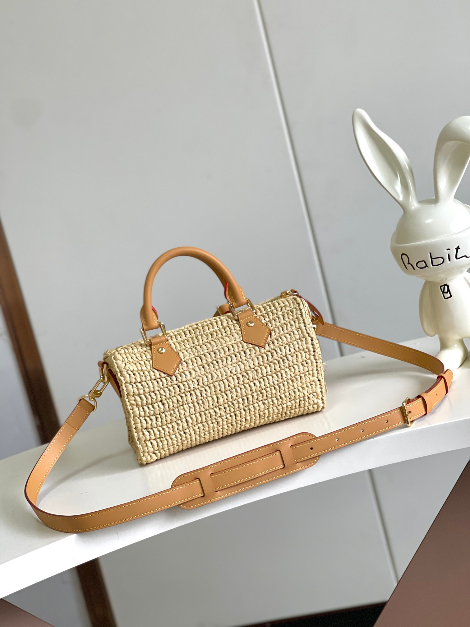 Louis Vuitton Speedy 25 Bandoulière Handbag - Image 3