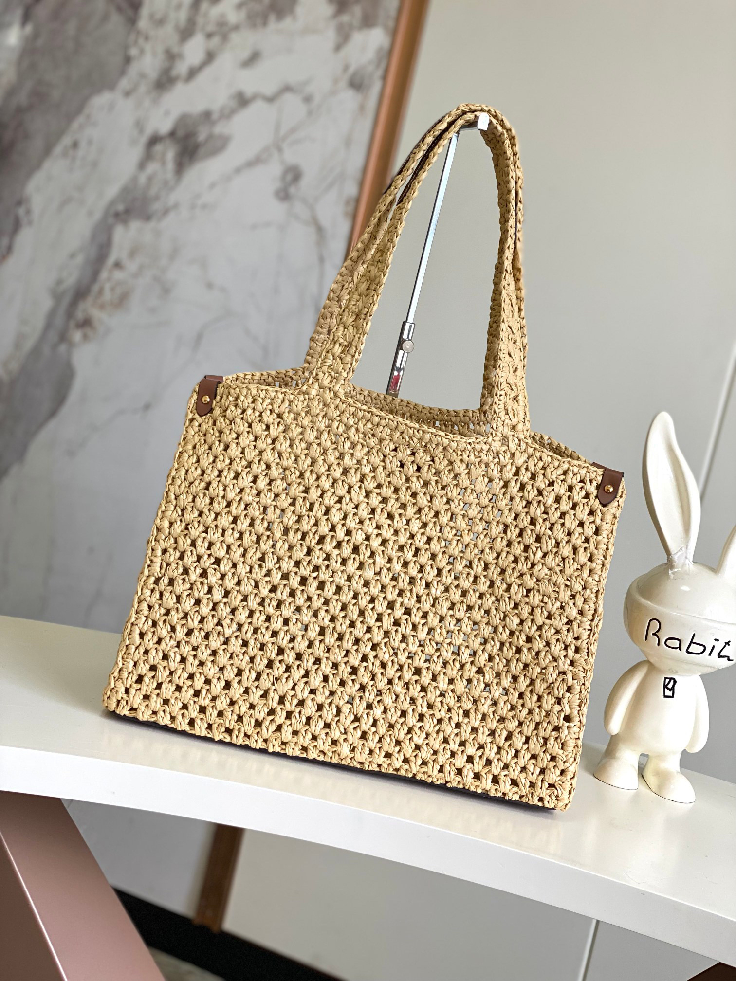 Louis Vuitton OnTheGo Medium Woven Raffia Tote Bag - Image 3