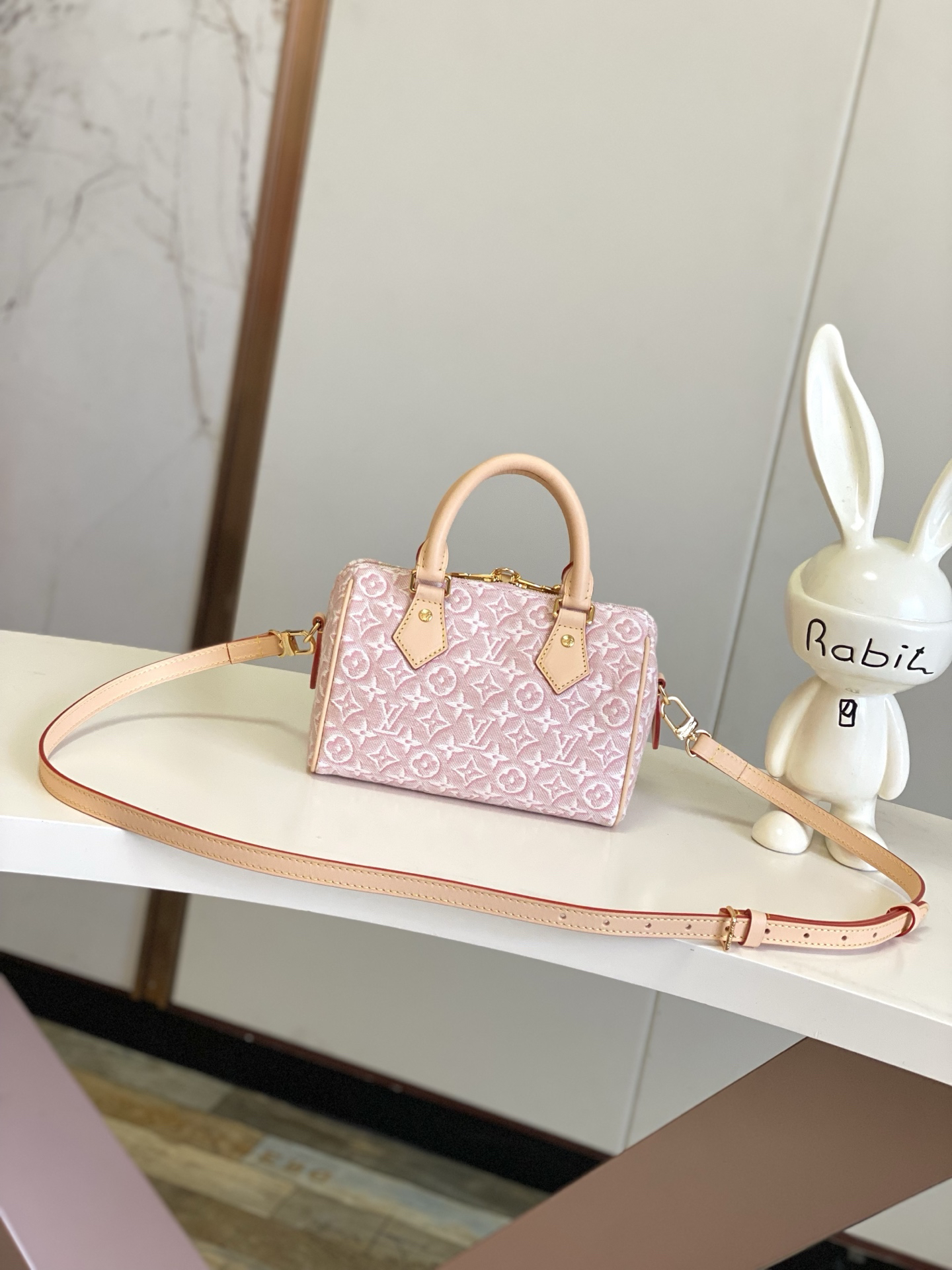 Louis Vuitton Speedy Bandoulière 20 Monogram Emblème Pink Jacquard Crossbody Bag - Image 3