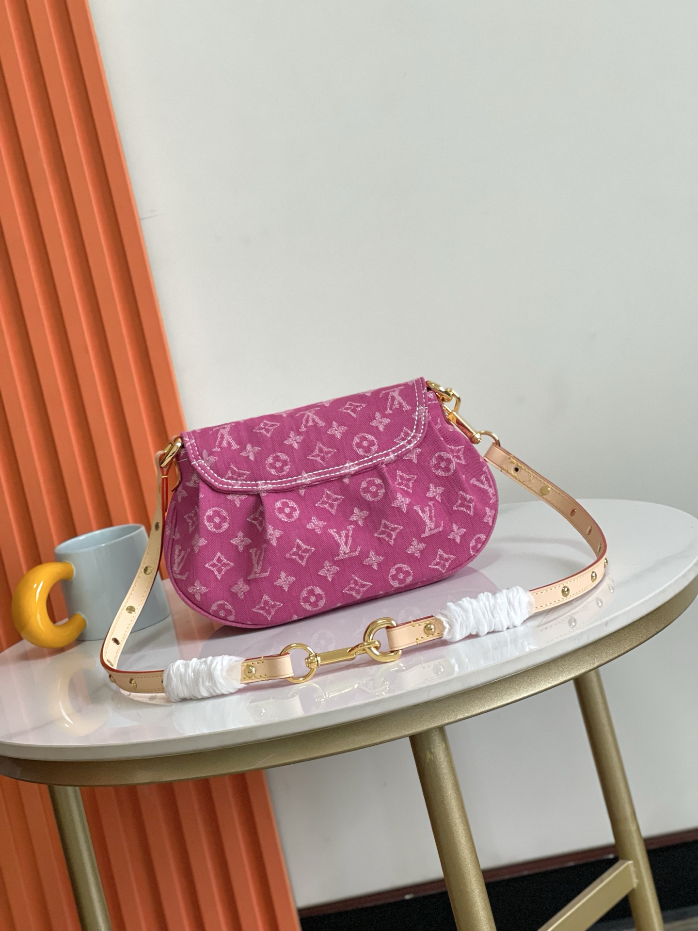 Sunset Rendez-Vous Denim Crossbody Bag - Image 3