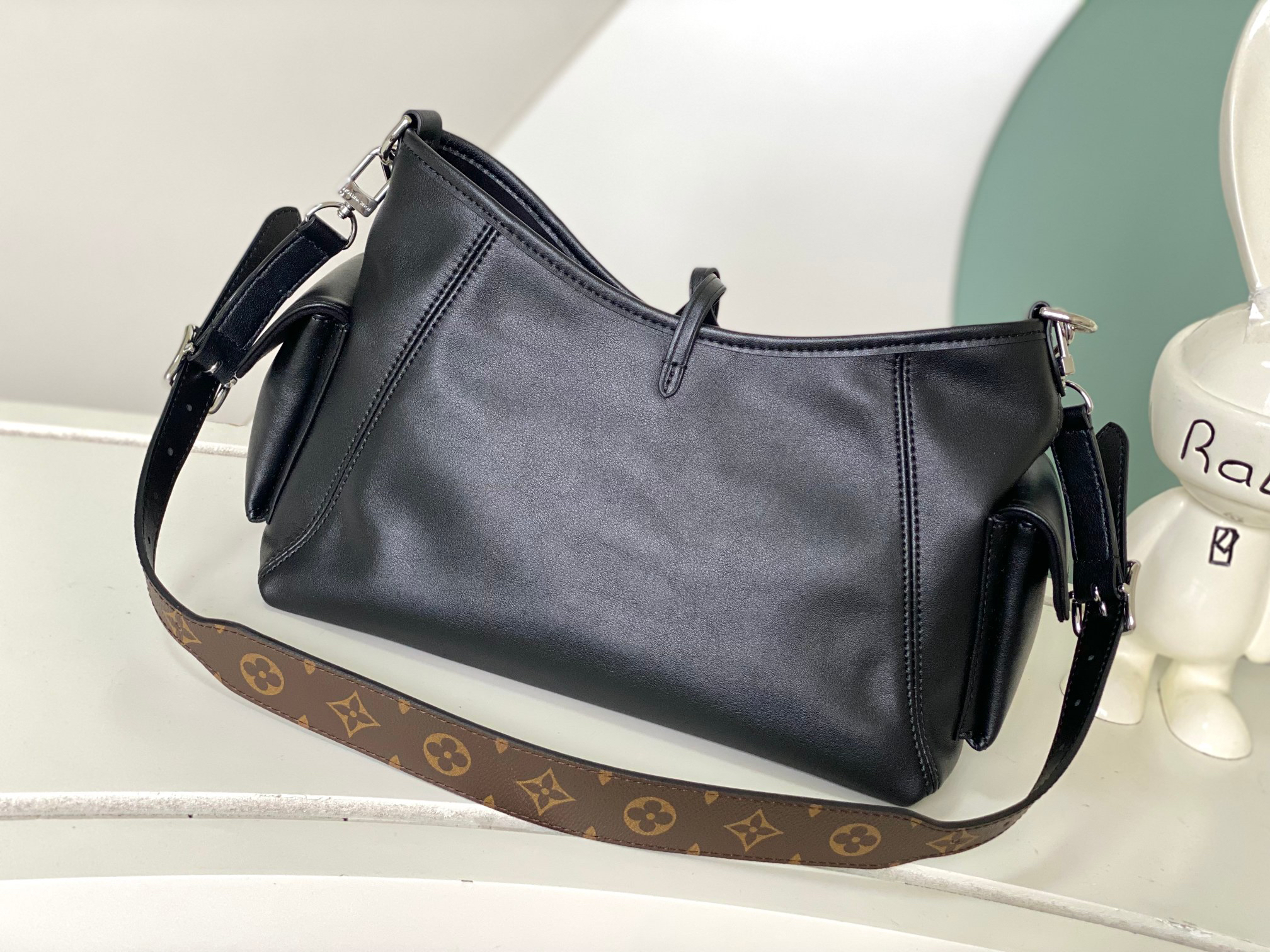 Louis Vuitton CarryAll Cargo Small Shoulder Bag - Image 3