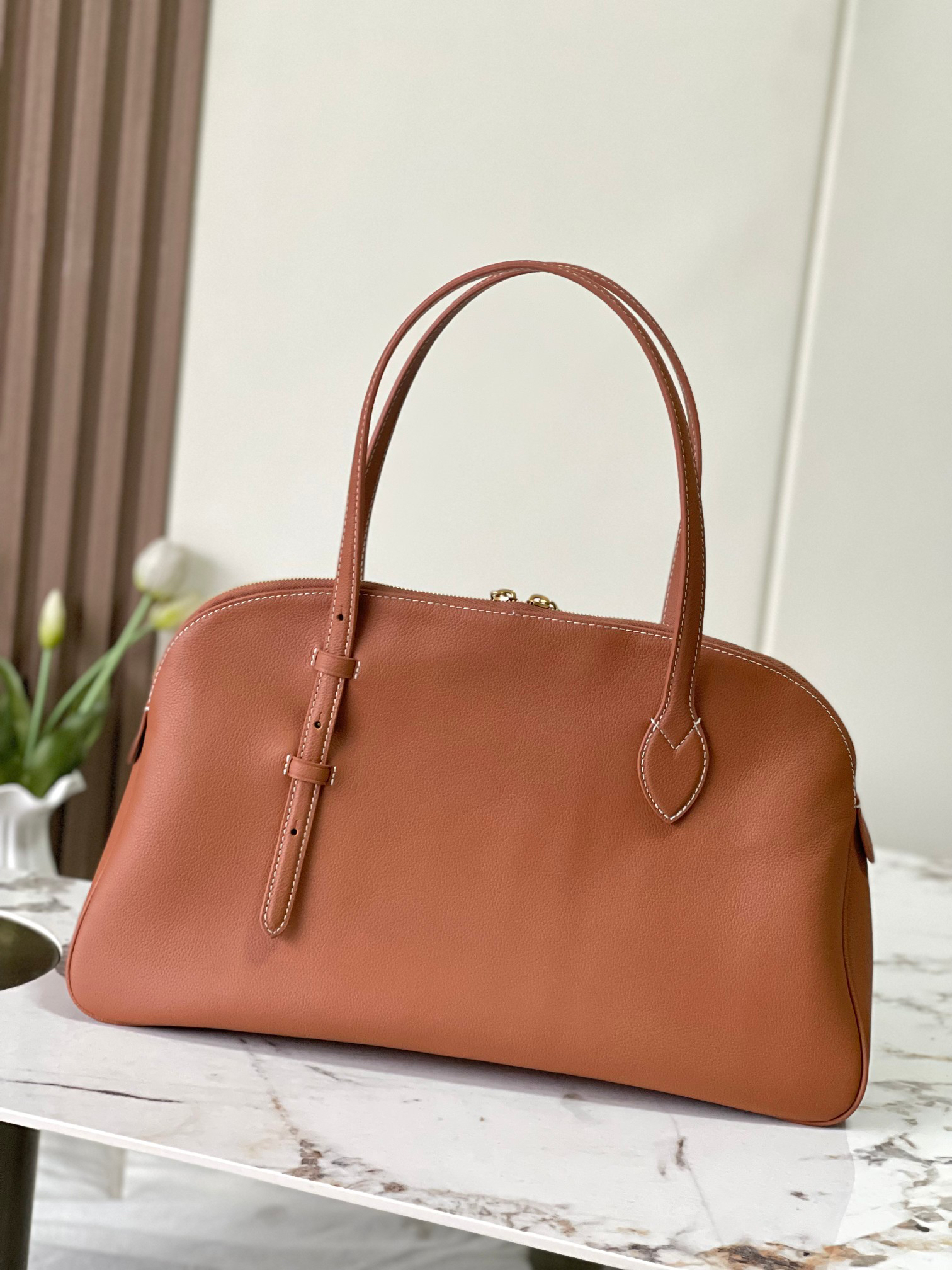 Louis Vuitton Low Key Alma Horizontal Leather Handbag - Image 3