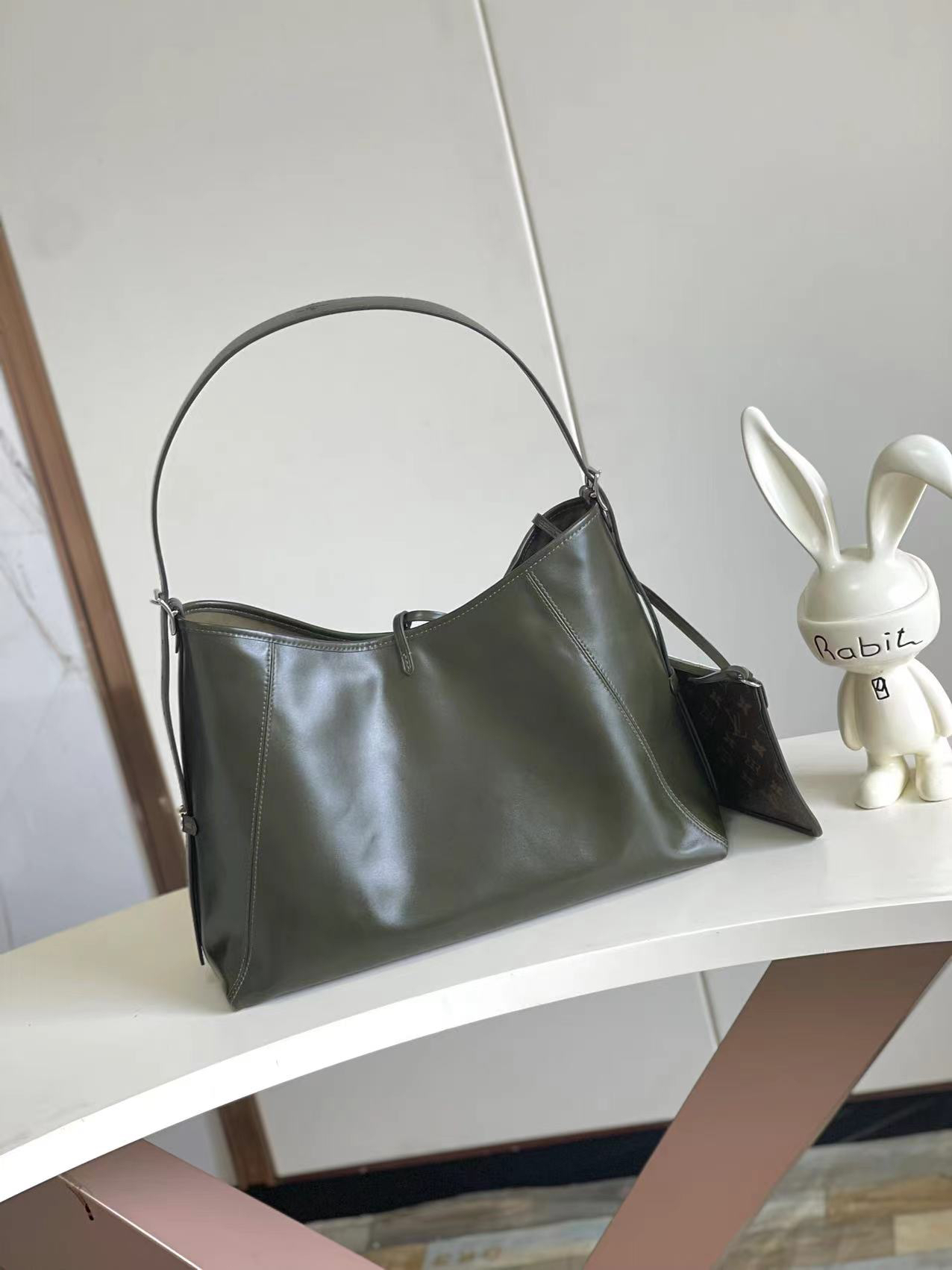 CarryAll Dark Medium Lambskin Handbag - Image 3
