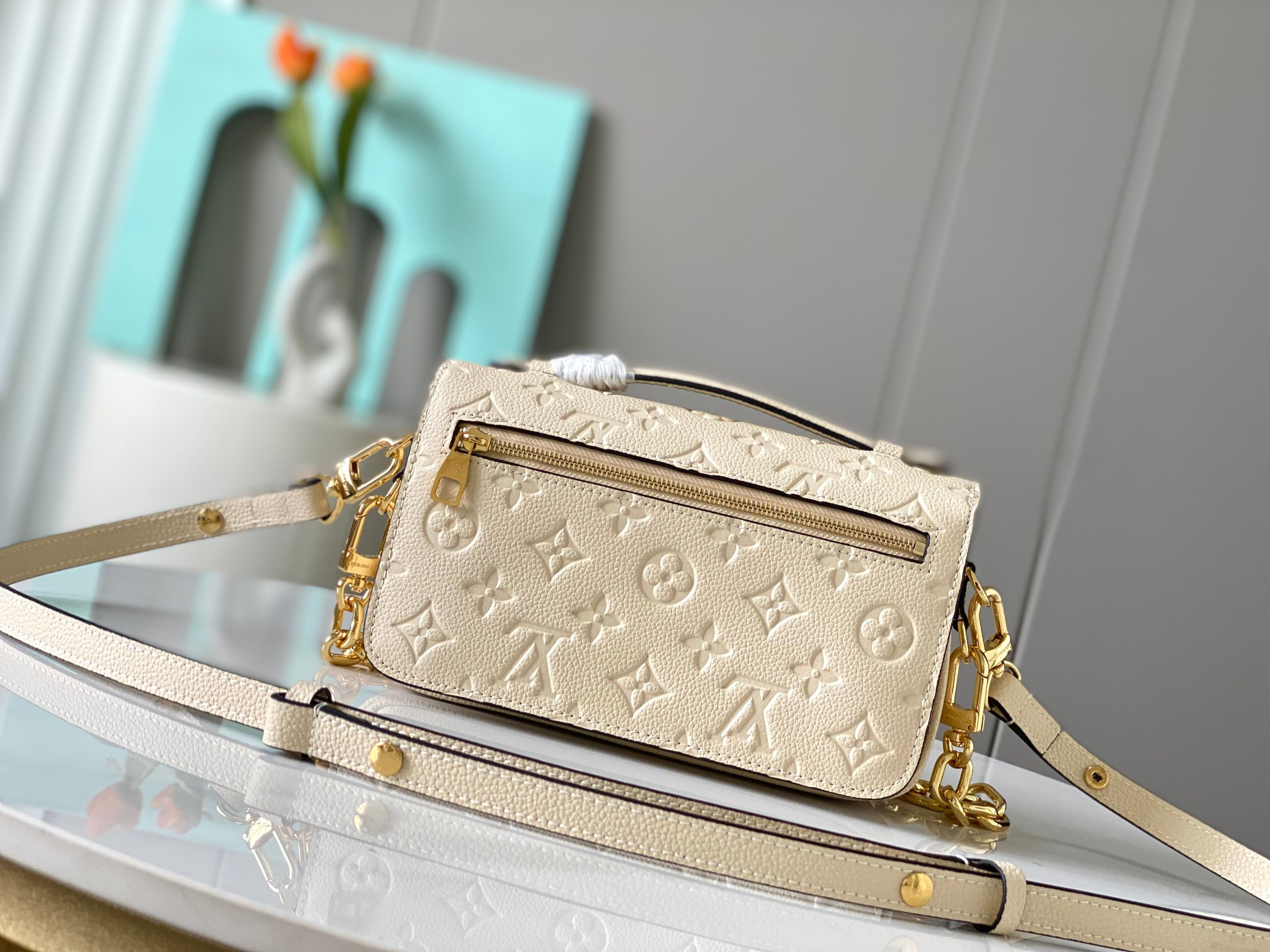 Louis Vuitton Pochette Métis East West Crossbody Bag - Image 3