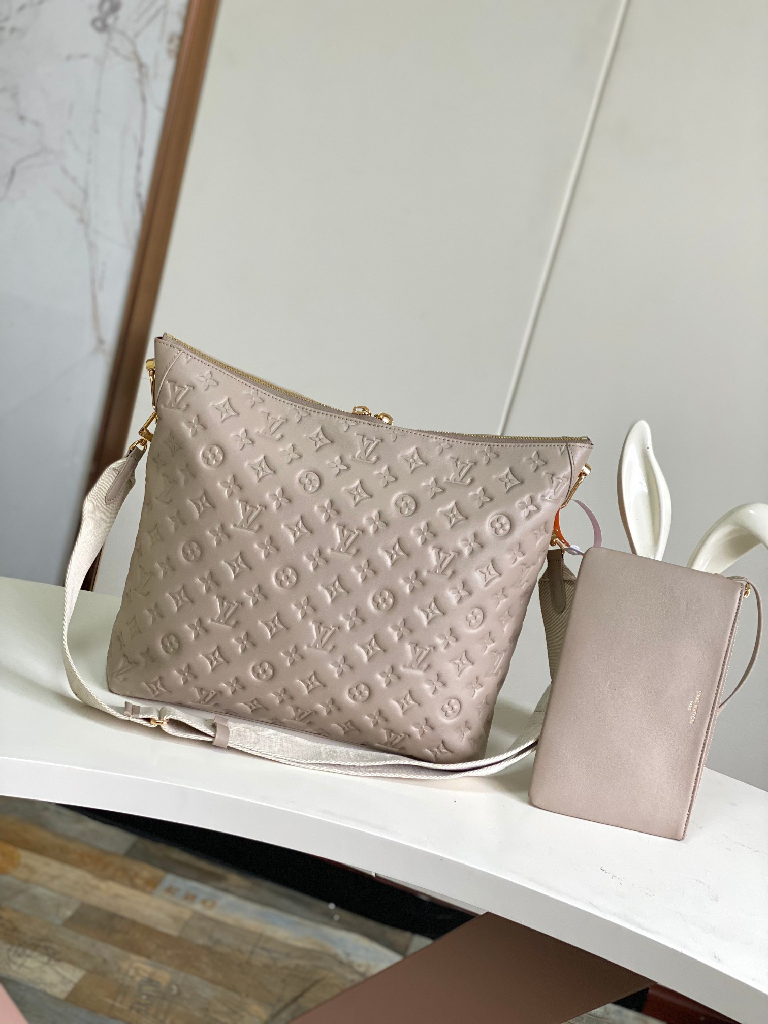 Louis Vuitton Coussin Monogram Leather Crossbody Bag - Image 3