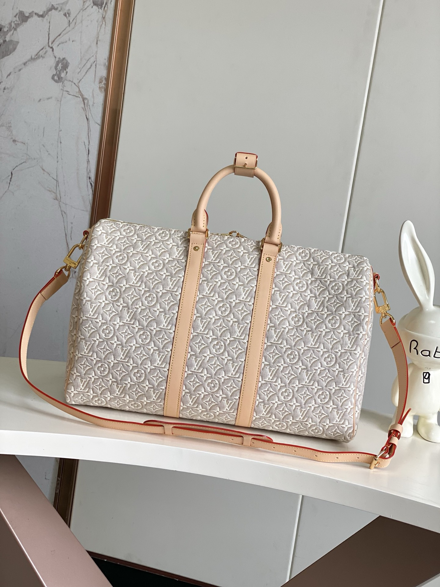 Louis Vuitton Keepall Bandoulière 45 Travel Bag in Monogram Emblème Canvas - Image 3