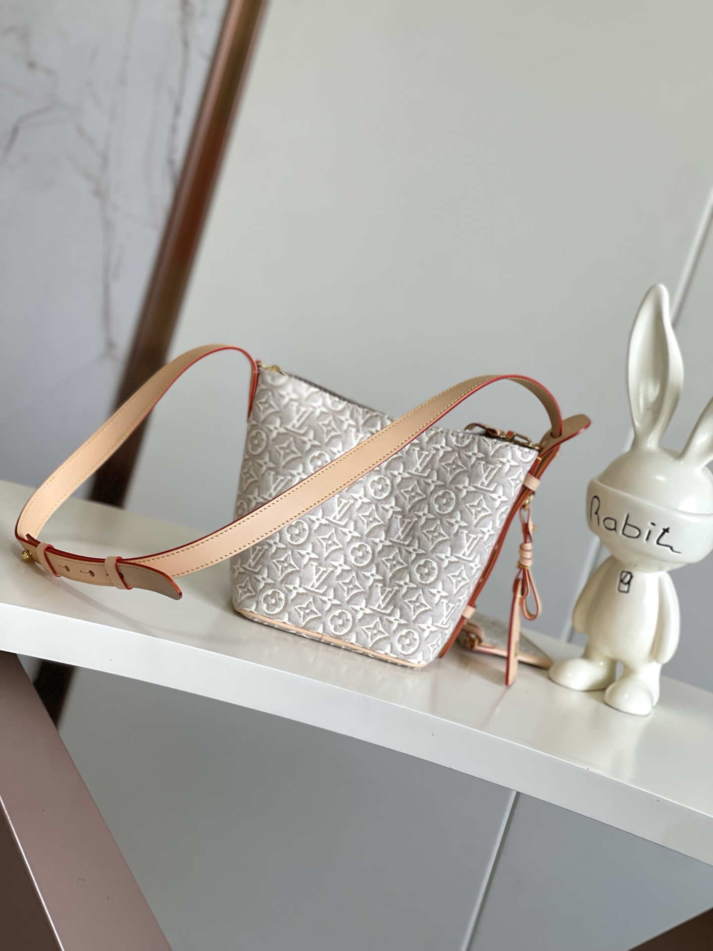 Louis Vuitton All In BB Crossbody Bag – White Embroidered Canvas - Image 3