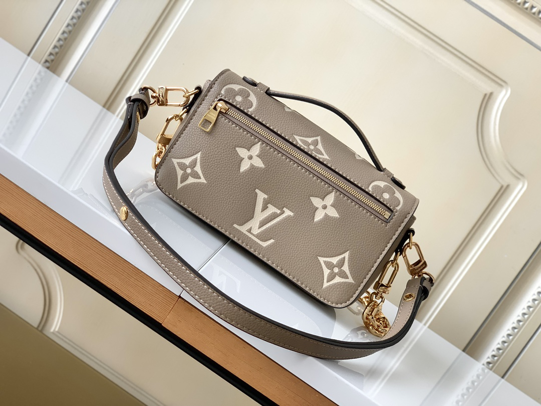 Louis Vuitton Pochette Métis East West Crossbody Bag - Image 3