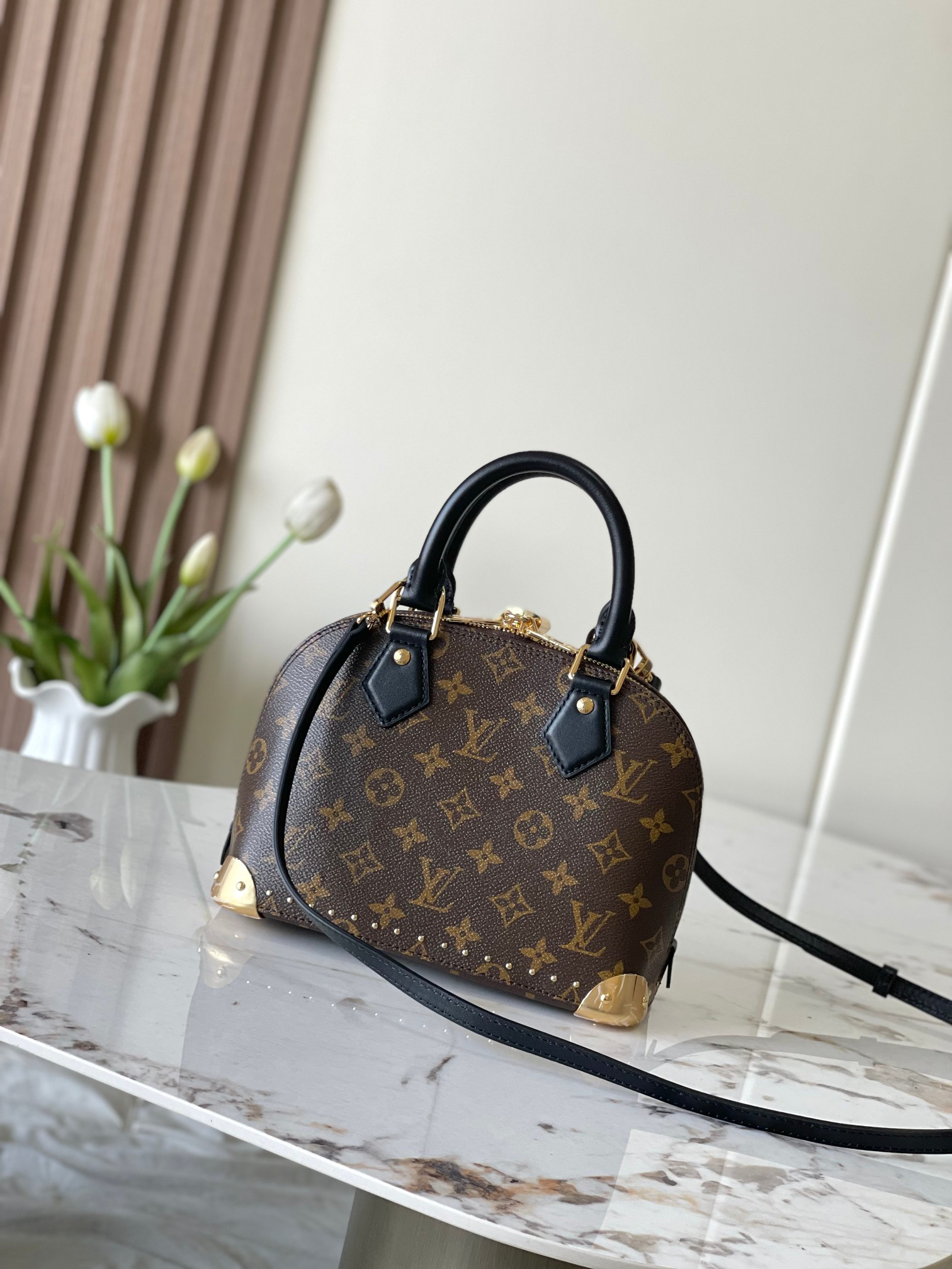 Louis Vuitton Alma BB Monogram Canvas Crossbody Bag - Image 3