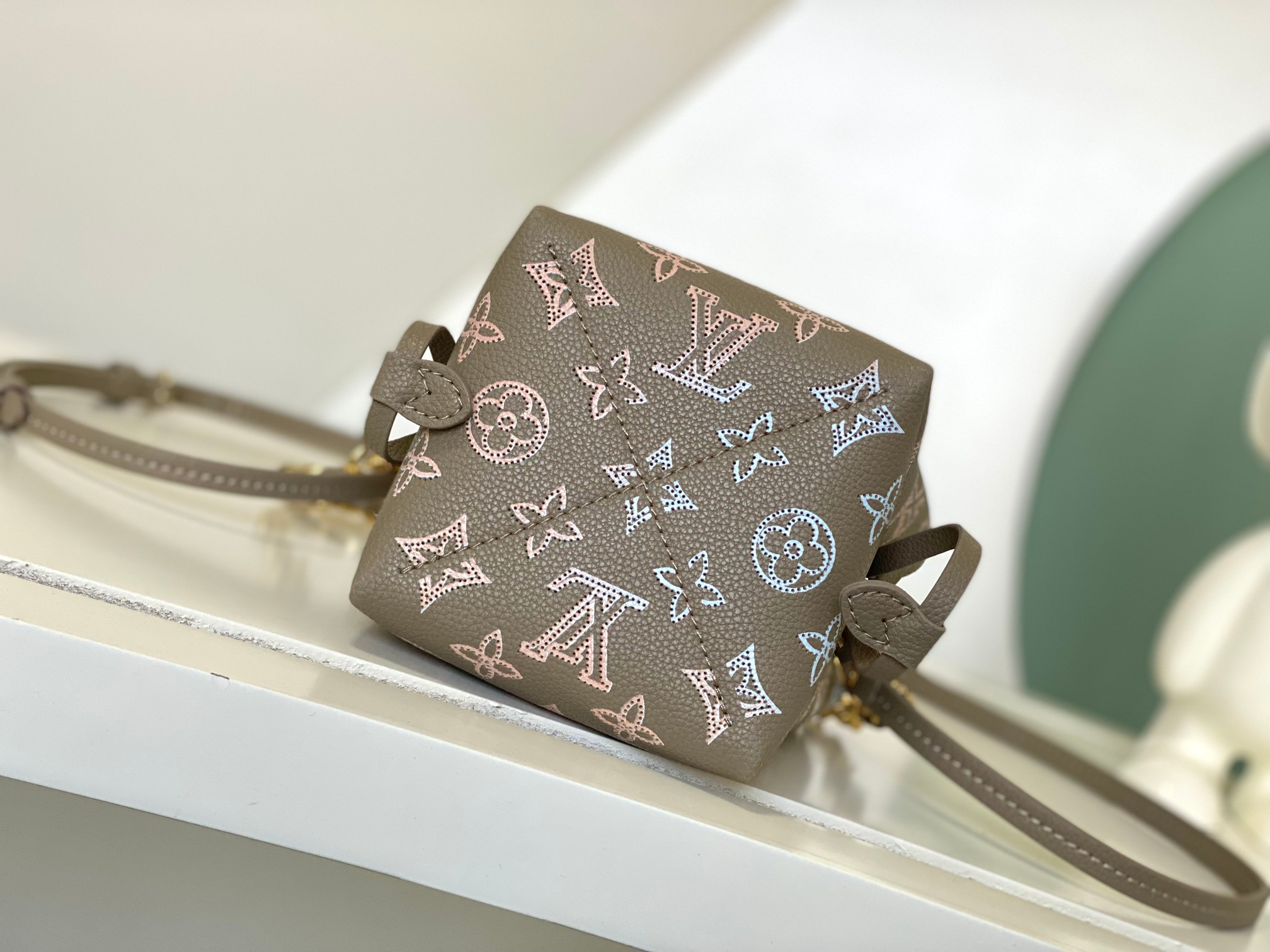 Pico Bella Bucket Crossbody Bag M82744 / 82731 in Black Gradient Laser-Cut Calfskin - Image 3