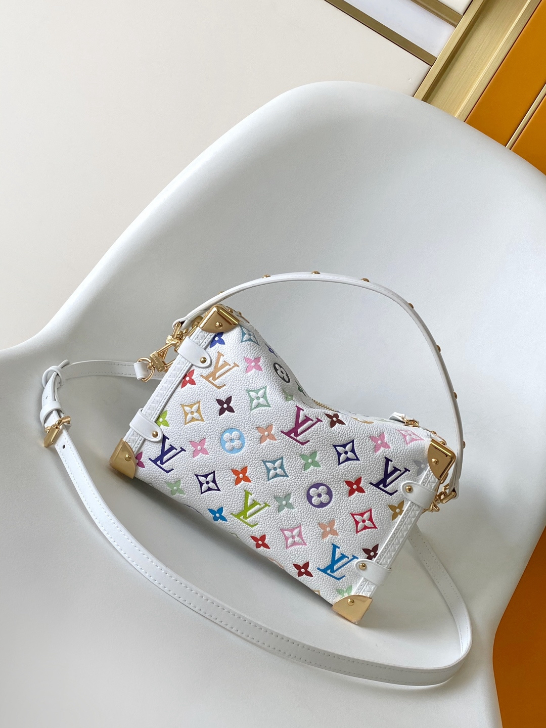 Louis Vuitton Side Trunk Medium Handbag M14046 - Image 3