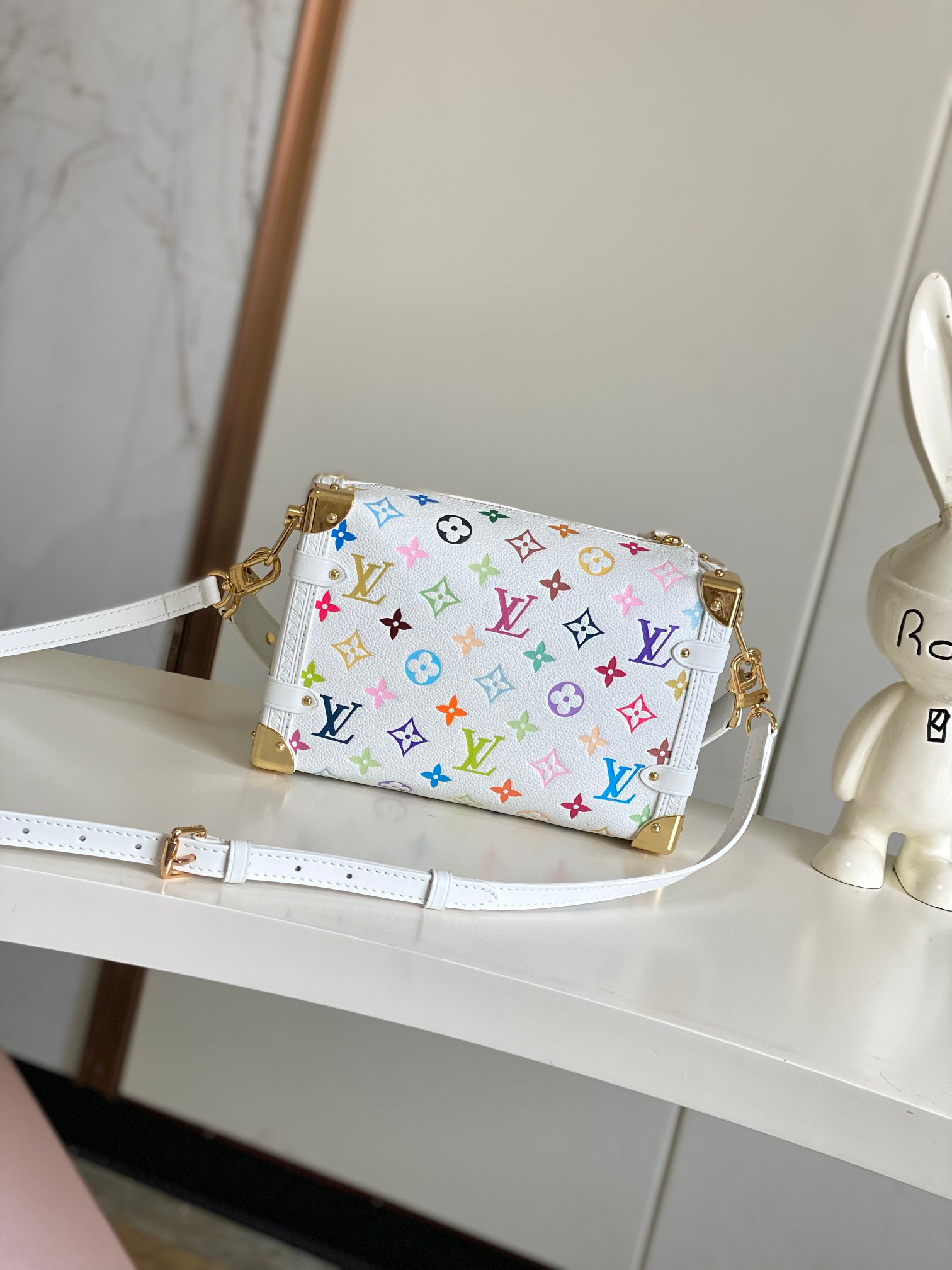 Side Trunk Medium Handbag - Image 3