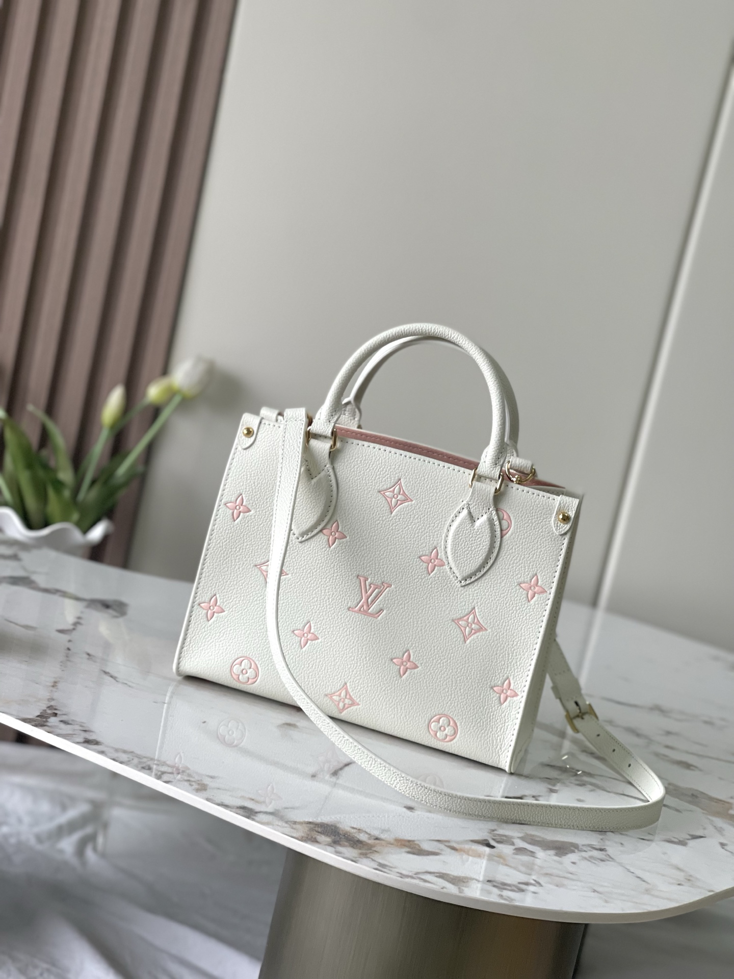 Louis Vuitton OnTheGo PM Tote Bag in Cream and Peach Pink Monogram Empreinte Leather - Image 3