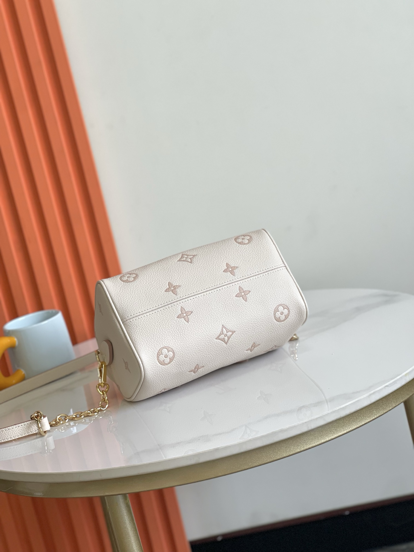 Louis Vuitton Speedy Bandoulière 20 Monogram Empreinte Leather Crossbody Bag - Image 3