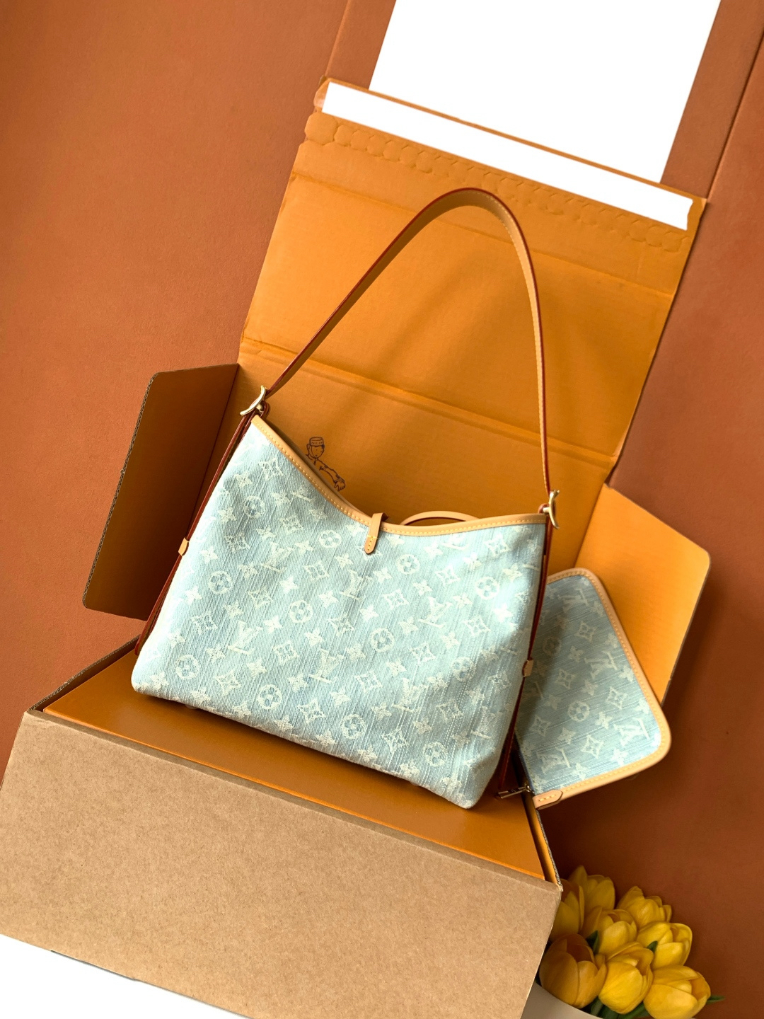 Carryall Small Crossbody Bag M11462 - Image 3
